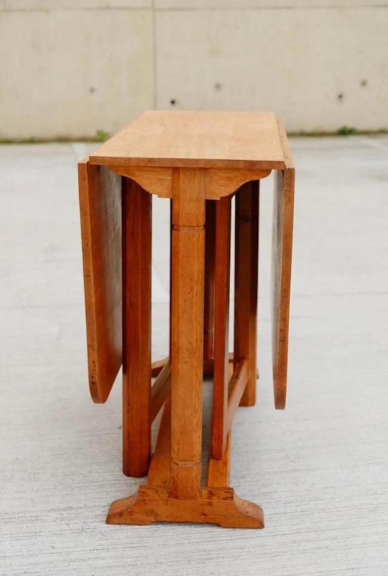 English Arts & Crafts Cotswold School Gate Leg Oak Dining Table 6