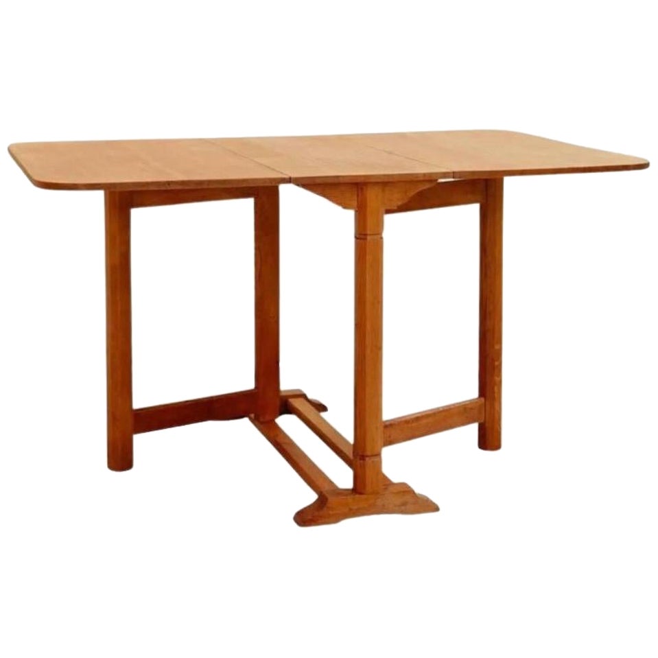 English Arts & Crafts Cotswold School Gate Leg Oak Dining Table