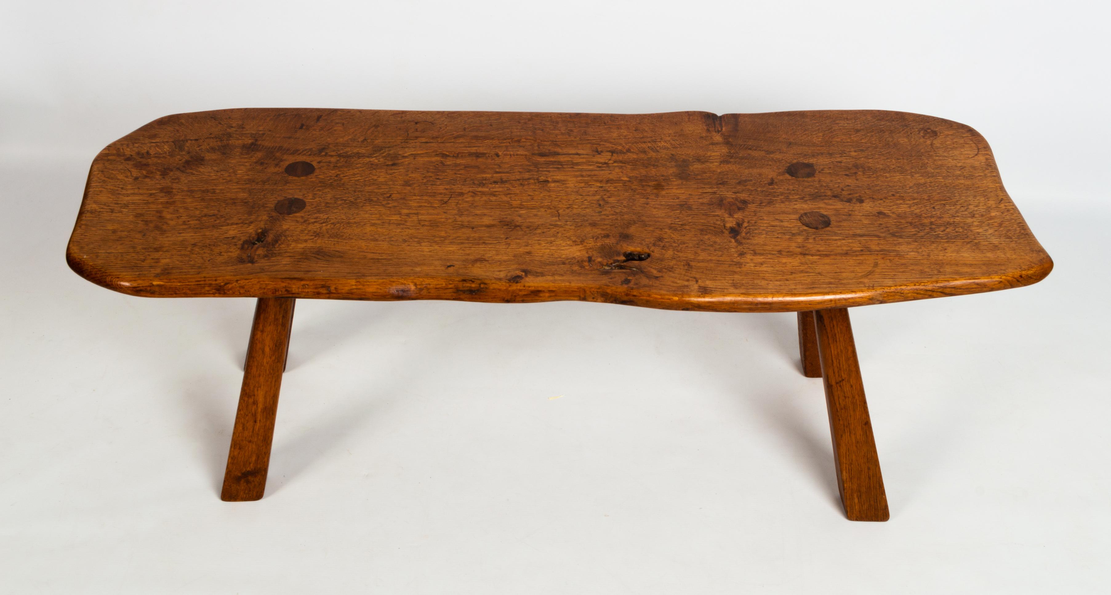  English Arts & Crafts Cotswolds School Oak Bench Coffee Table Console, C.1950 For Sale 2