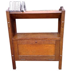 English Arts & Crafts Oak Bookcase with Upper Angled Book Trough