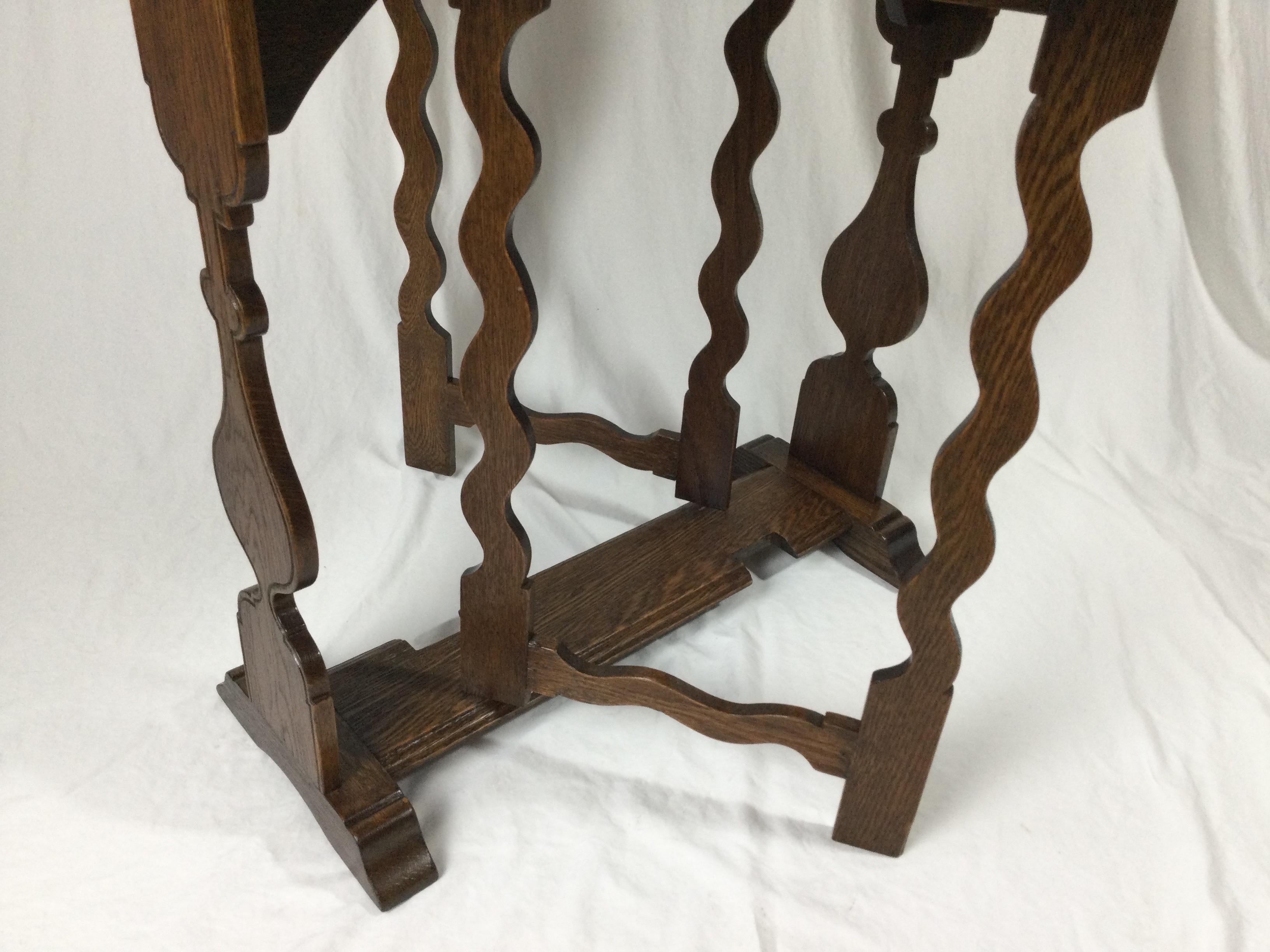 Hardwood English Arts & Crafts Oak Narrow Small Tuck-a-Way Dropleaf Table