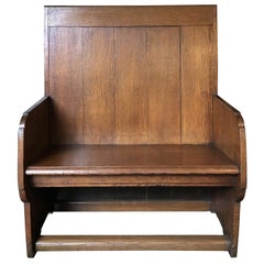 English Arts 
Crafts Oak Settee