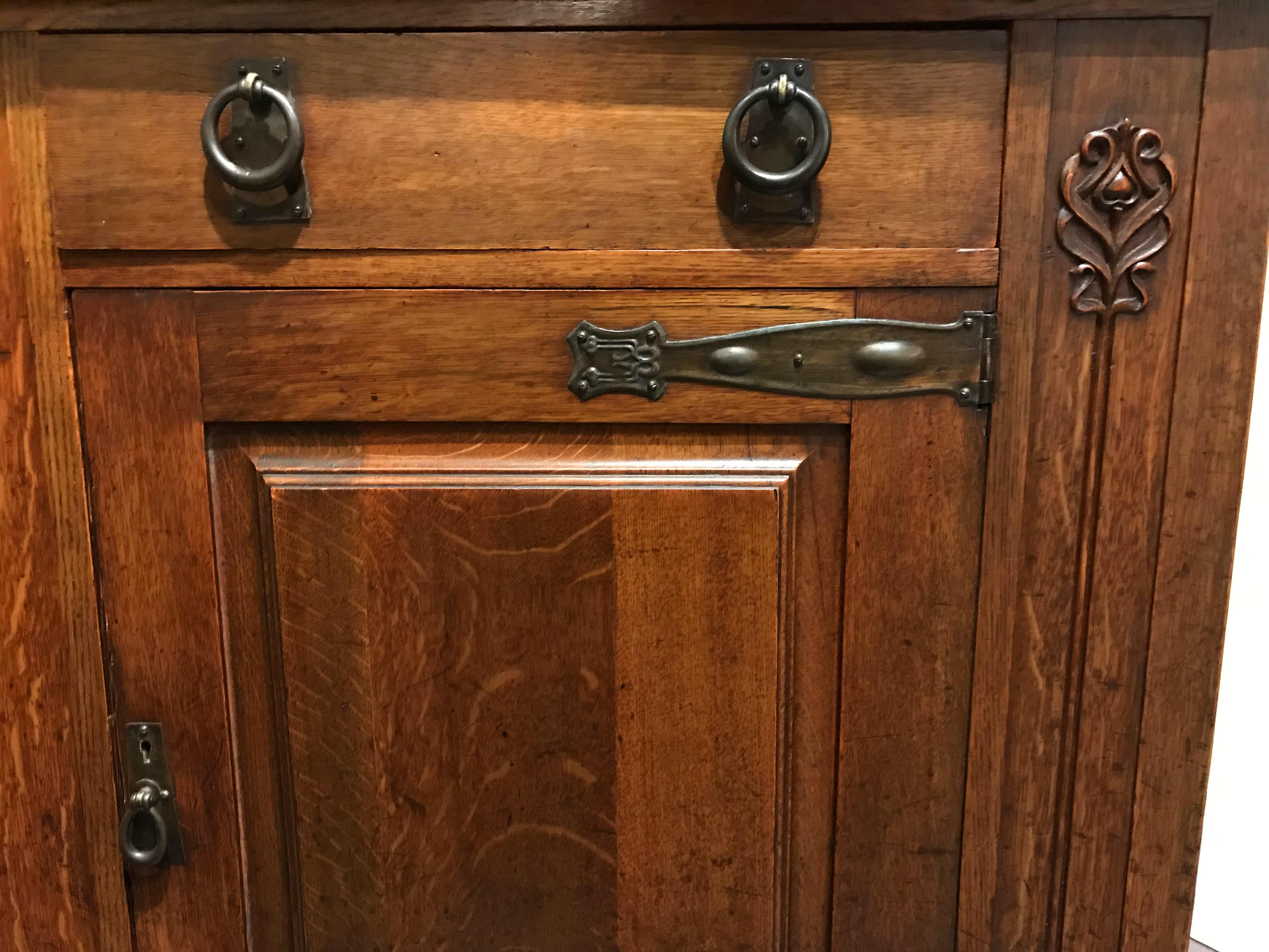 English Arts & Crafts Oak Sideboard with Stained Glass and Carved Decoration 1