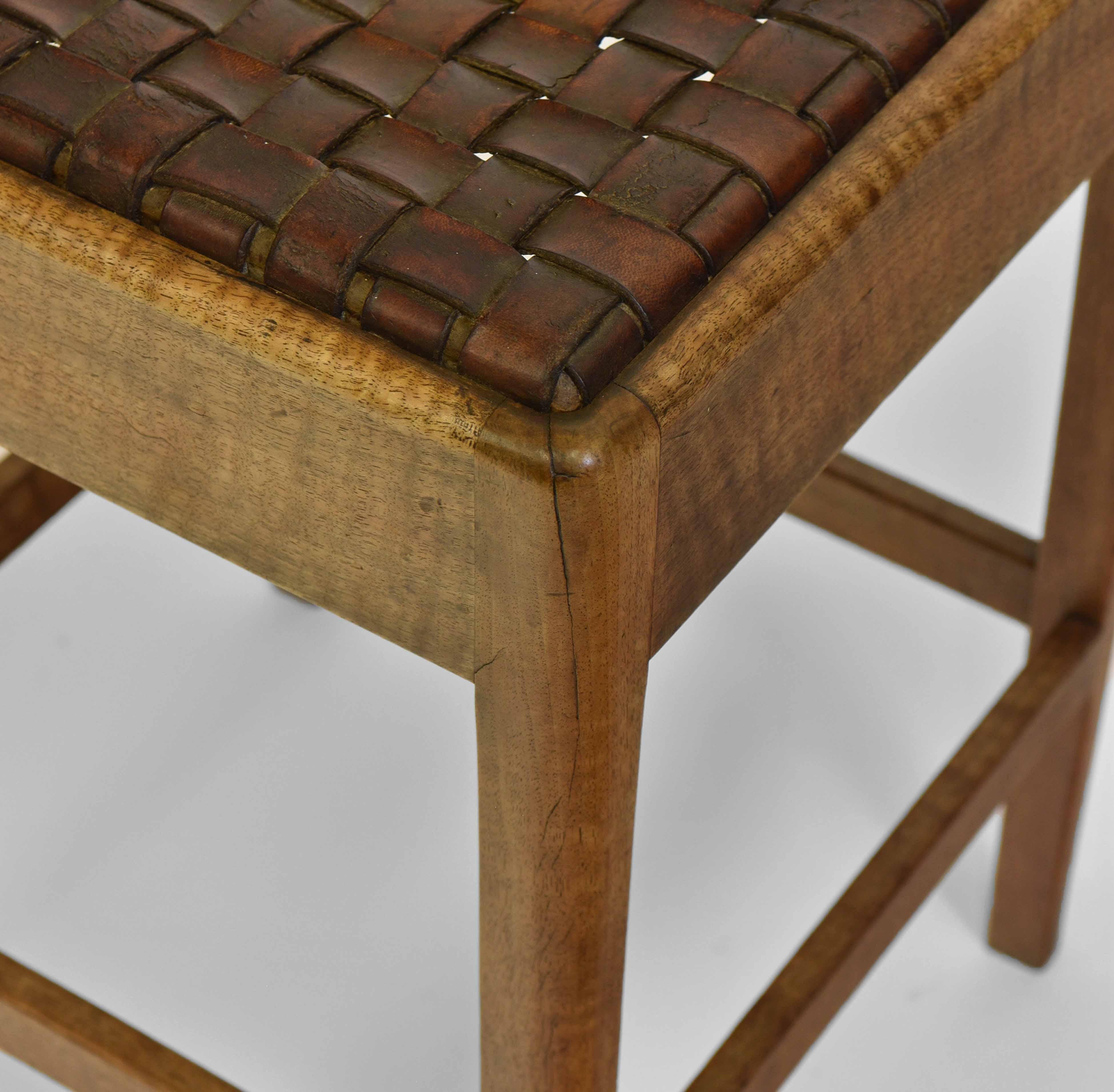 English Arts & Crafts Walnut and Leather Stool For Sale 1