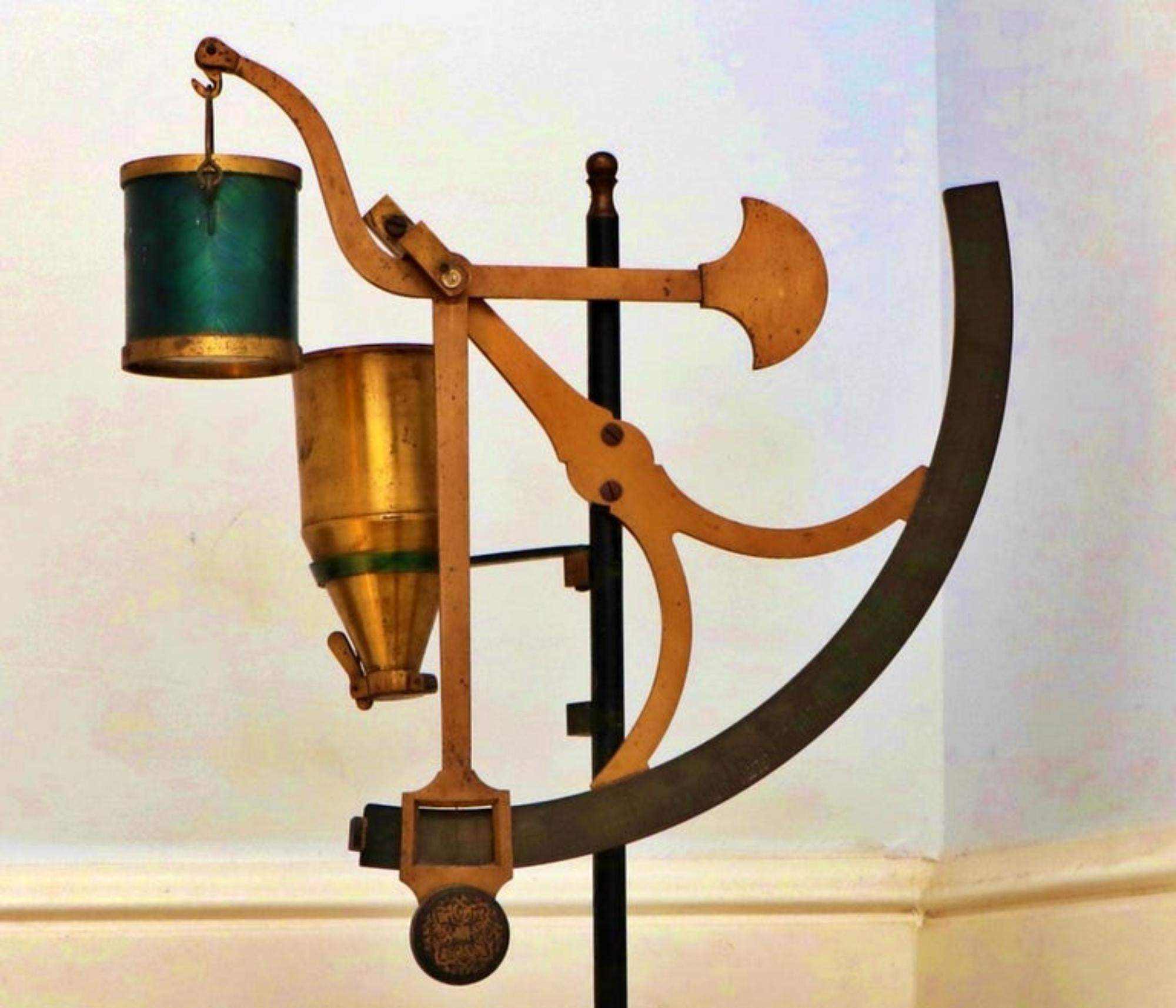 Anglais équilibre en bronze et fer, XIXe siècle en vente 4