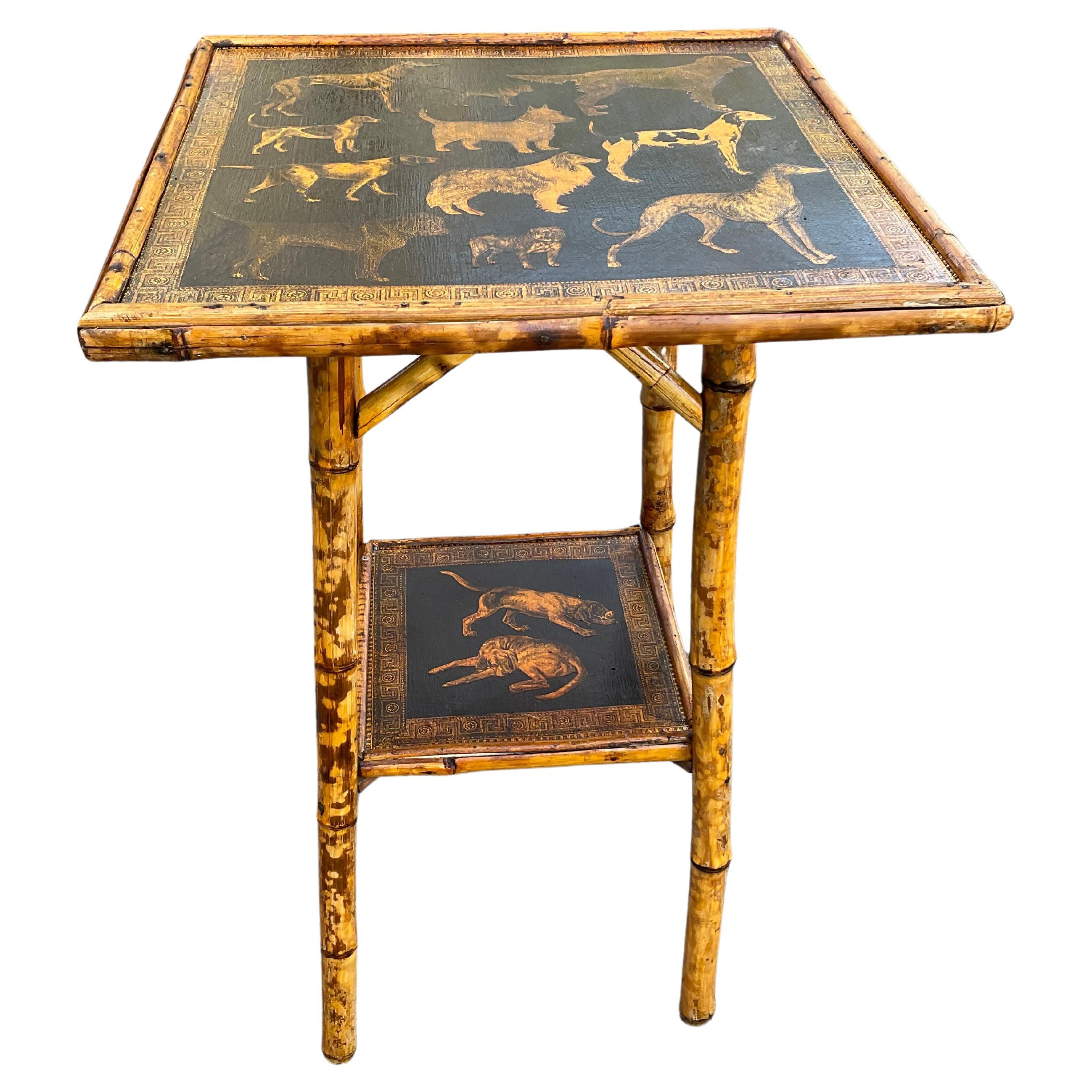 Table d'appoint en bambou anglais b9 en vente