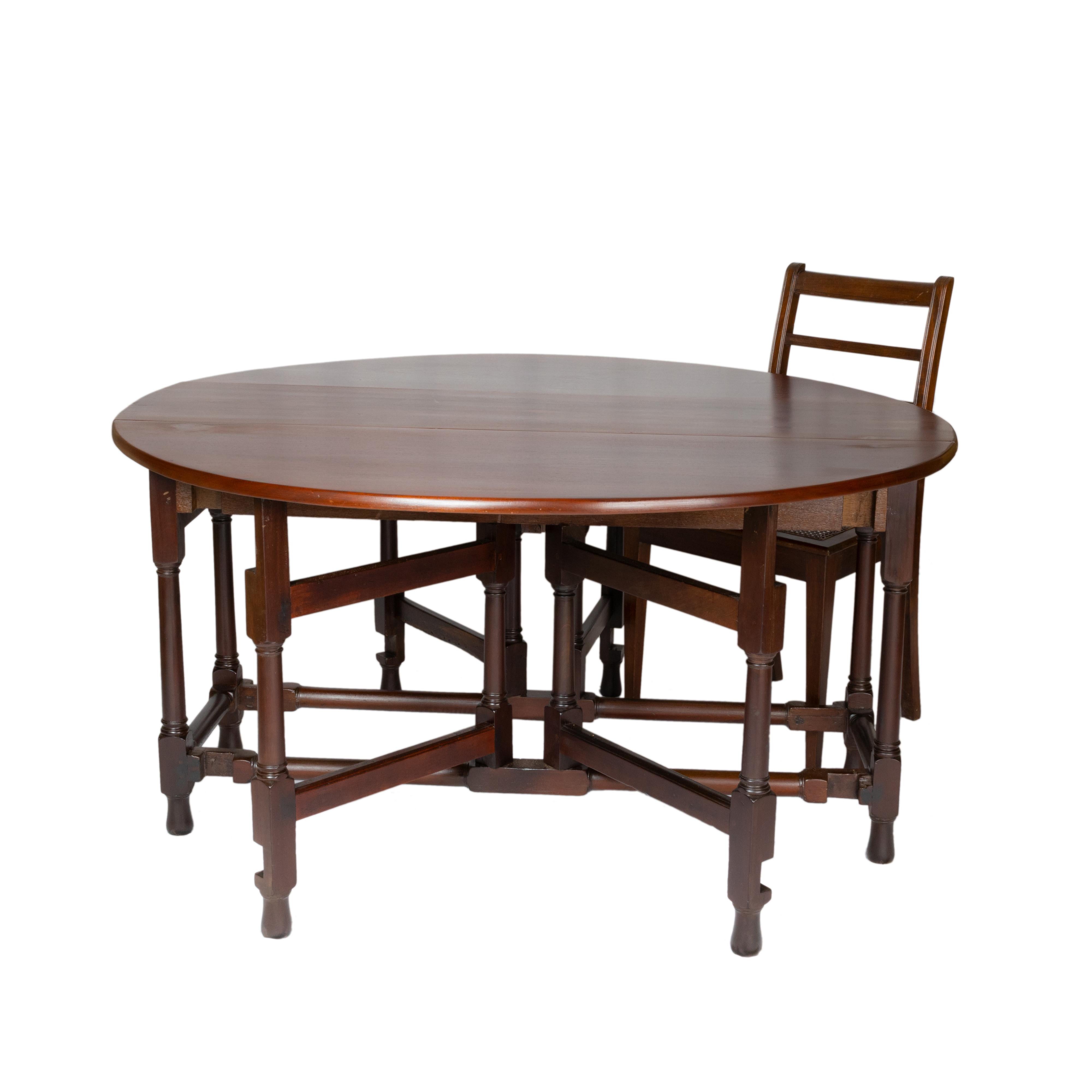 William and Mary Table à rabat baroque anglaise en bois de laurier, 19ème siècle en vente