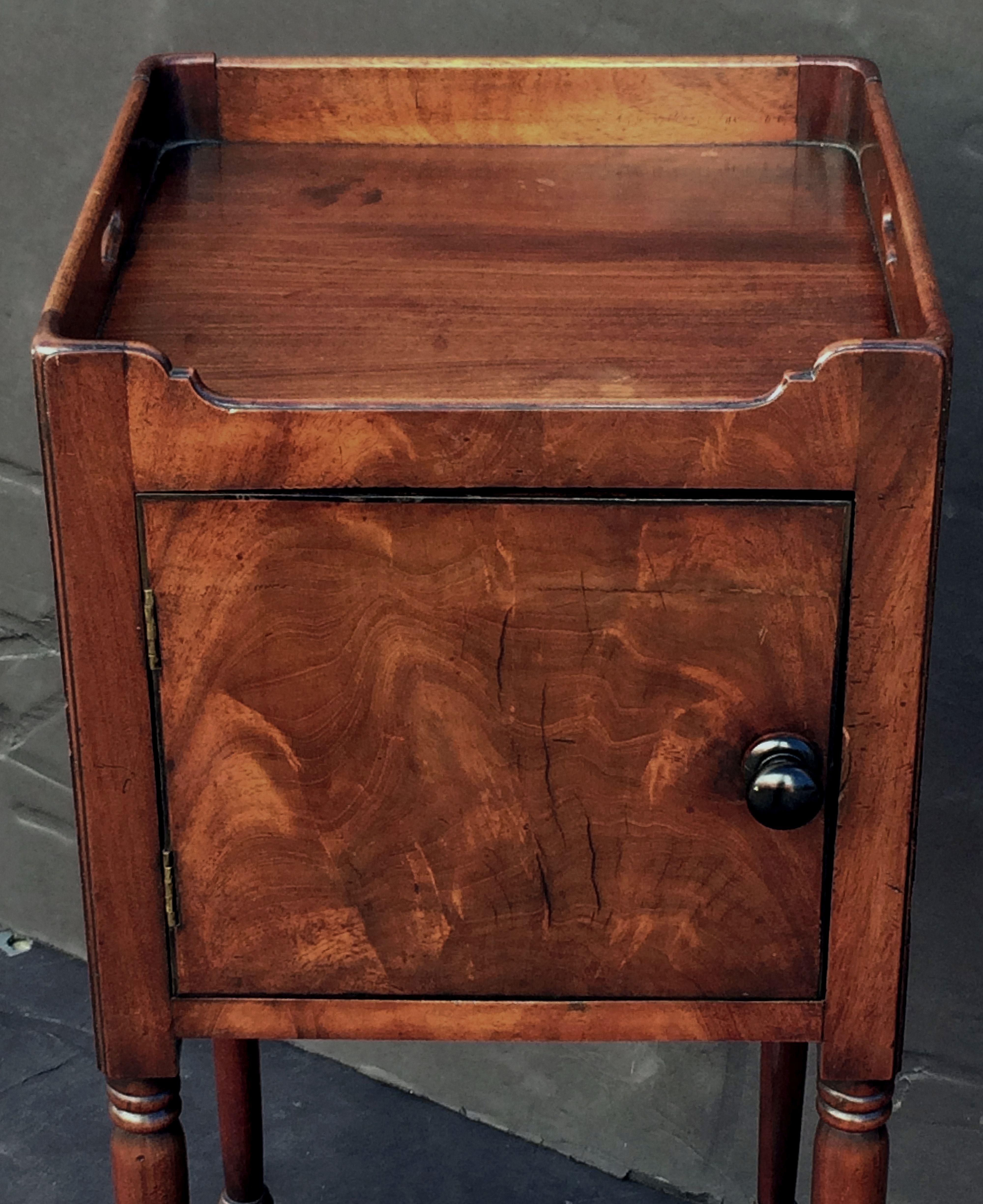 English Bedside Table or Nightstand of Mahogany from the William IV Era 3
