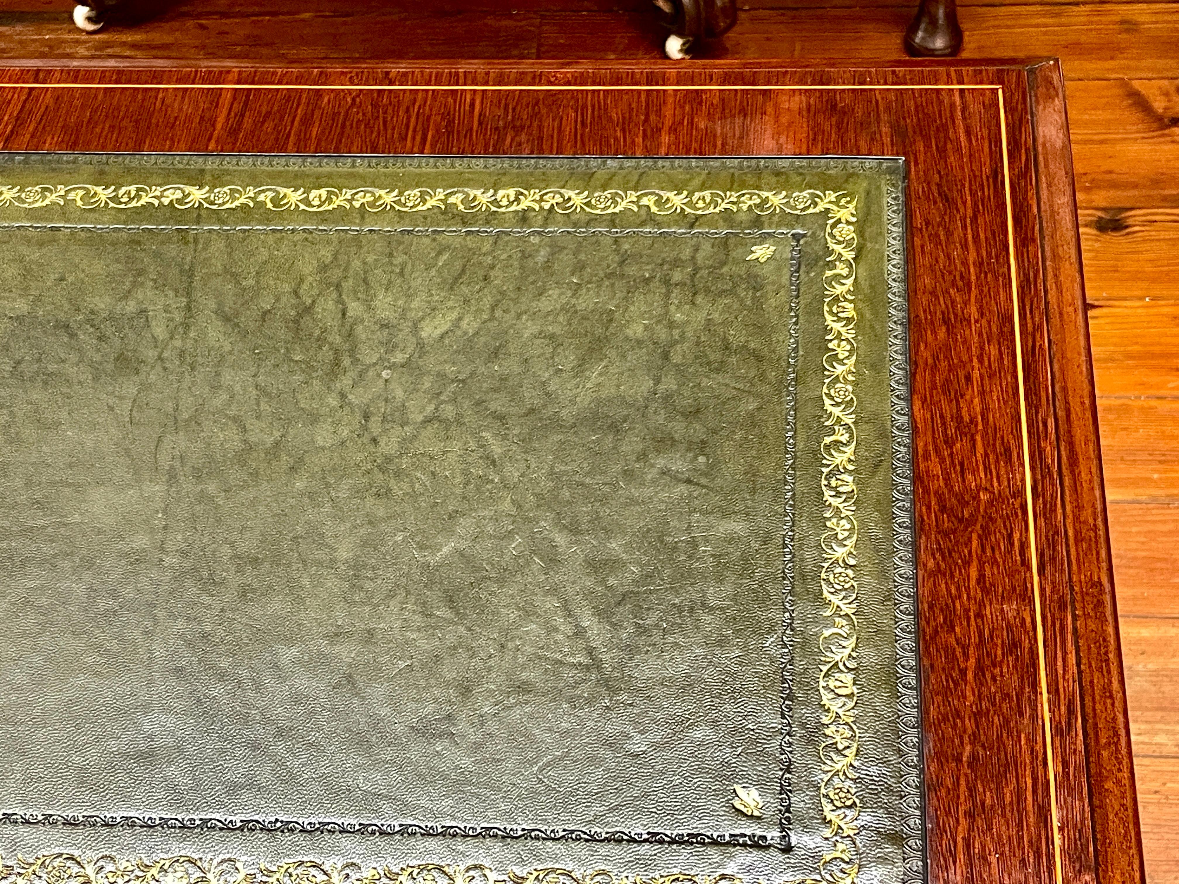 English Benchmade Inlaid Mahogany Chippendale Leather-top Pedestal Partners Desk For Sale 2