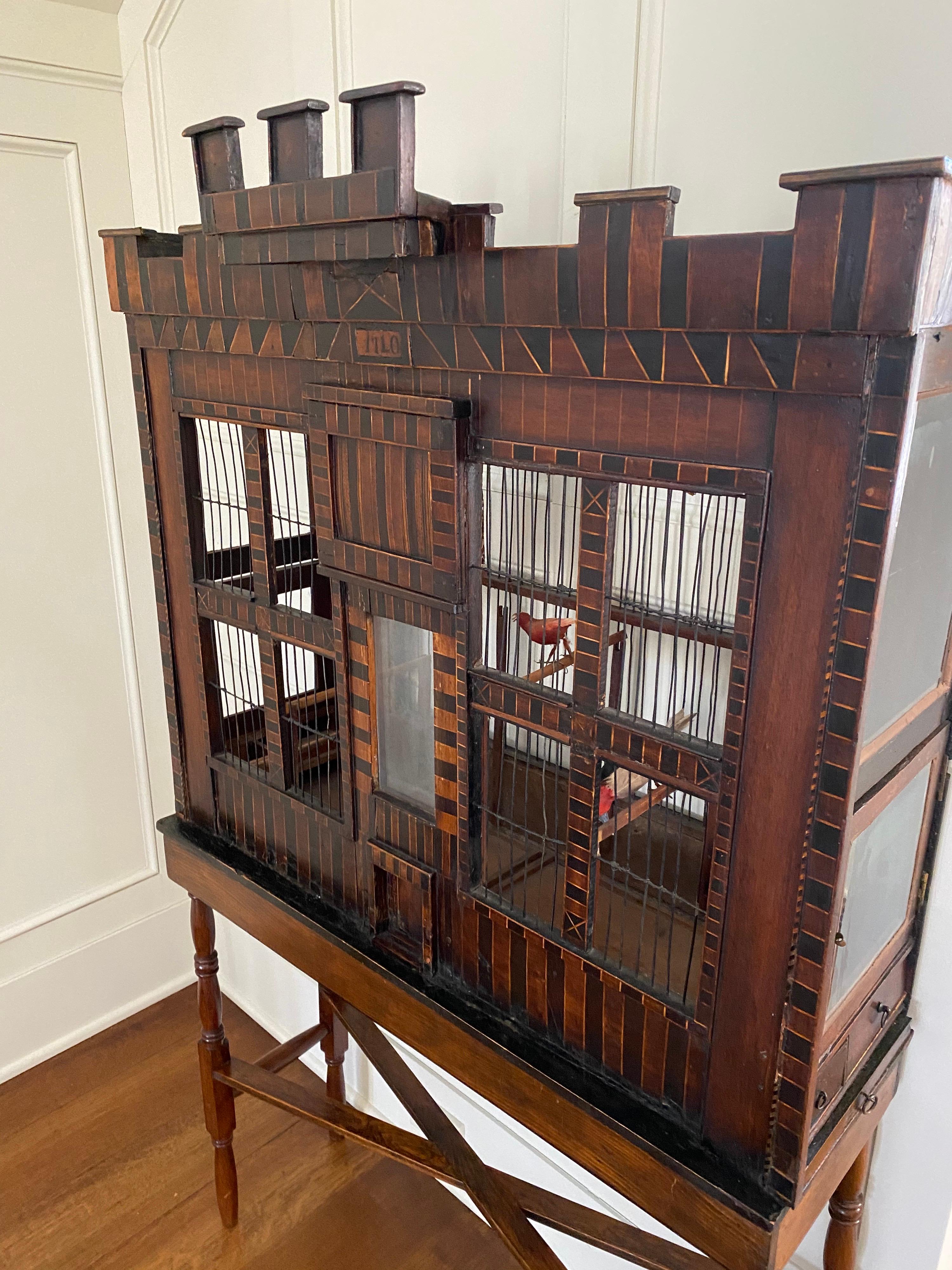 Gabbia per uccelli inglese in Wood con data 1740 8