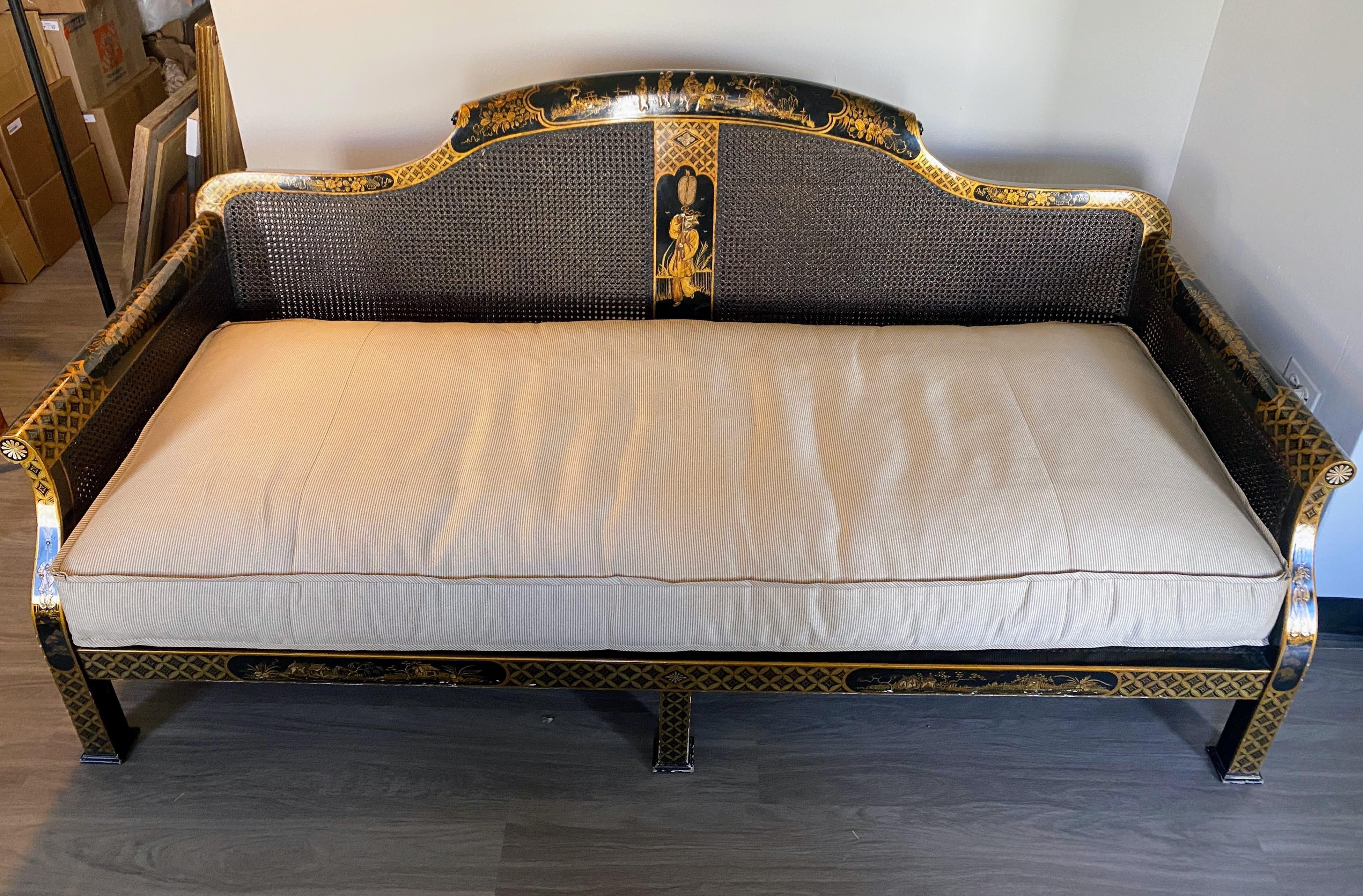 English Black Lacquer Chinoiserie Settee Sofa With Cream and Grey Silk Blend  In Good Condition In Sheridan, CO