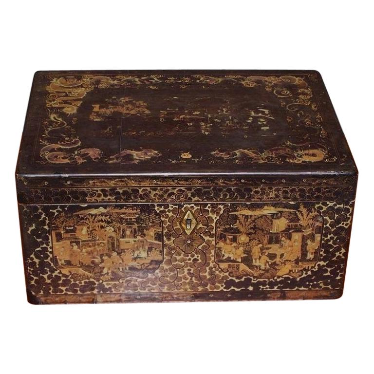 English Black Lacquered and Gilt Stenciled Figural Pagoda Tea Box, Circa 1810 For Sale