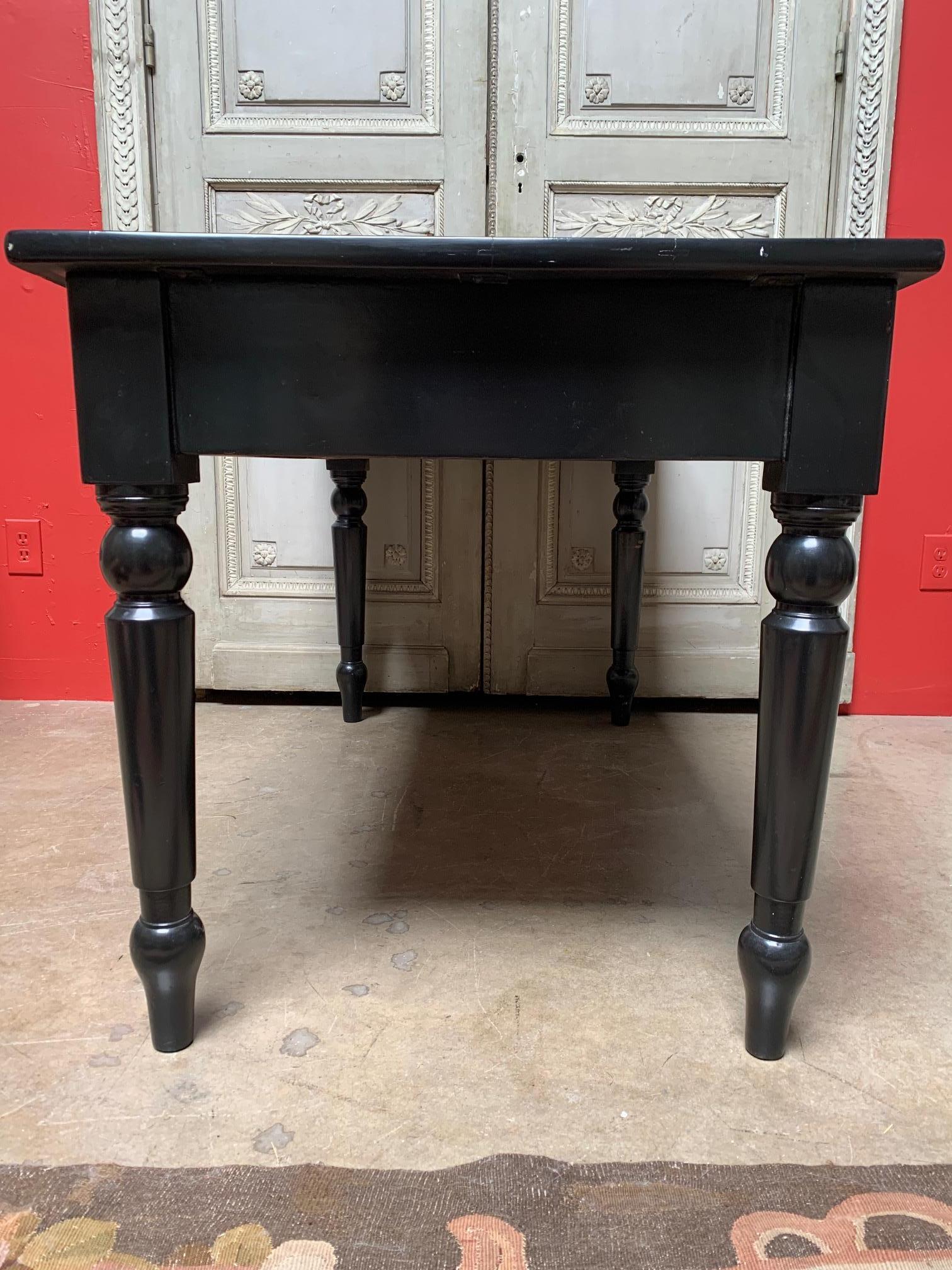 19th Century English Black Lacquered Desk with a Black and Gold Leather Top