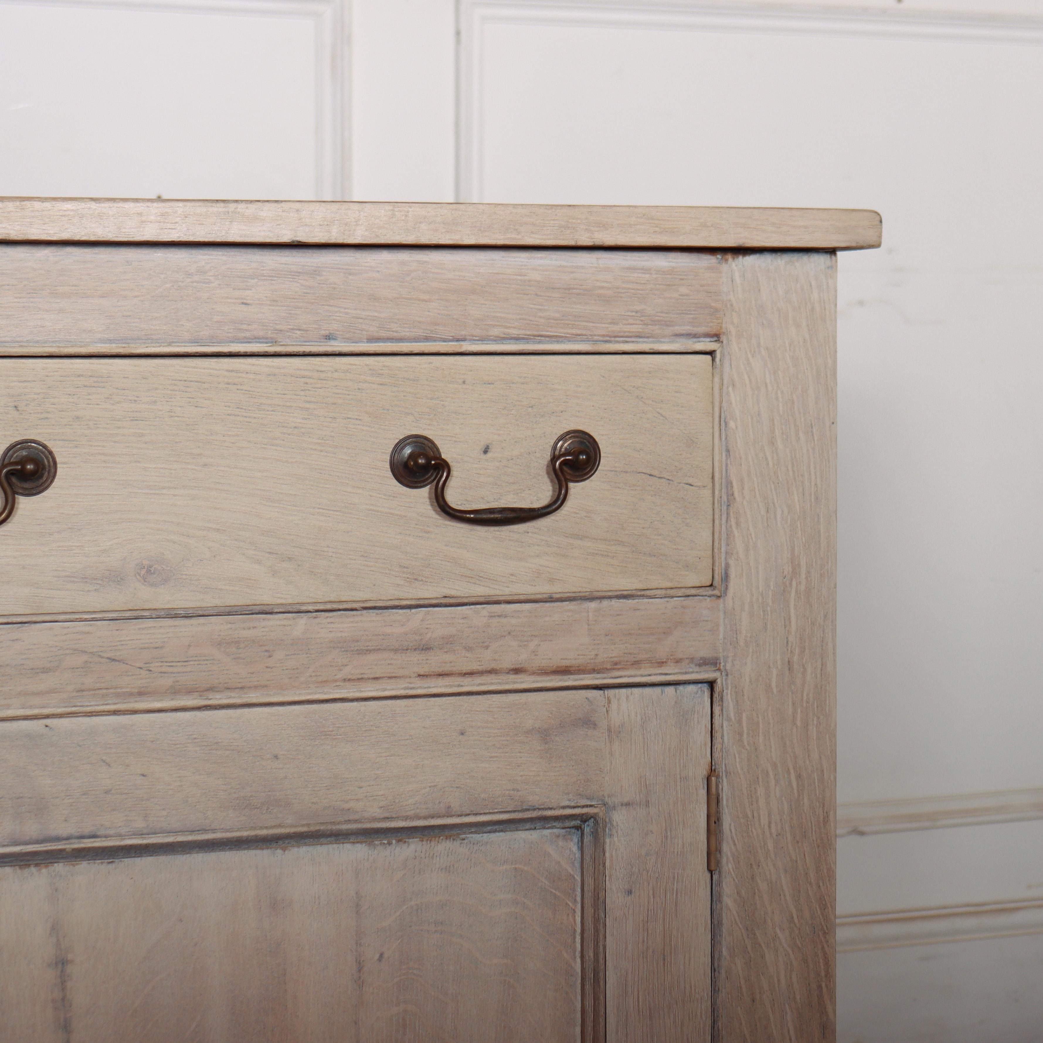 Quercia Base per comò in Oak sbiancato inglese