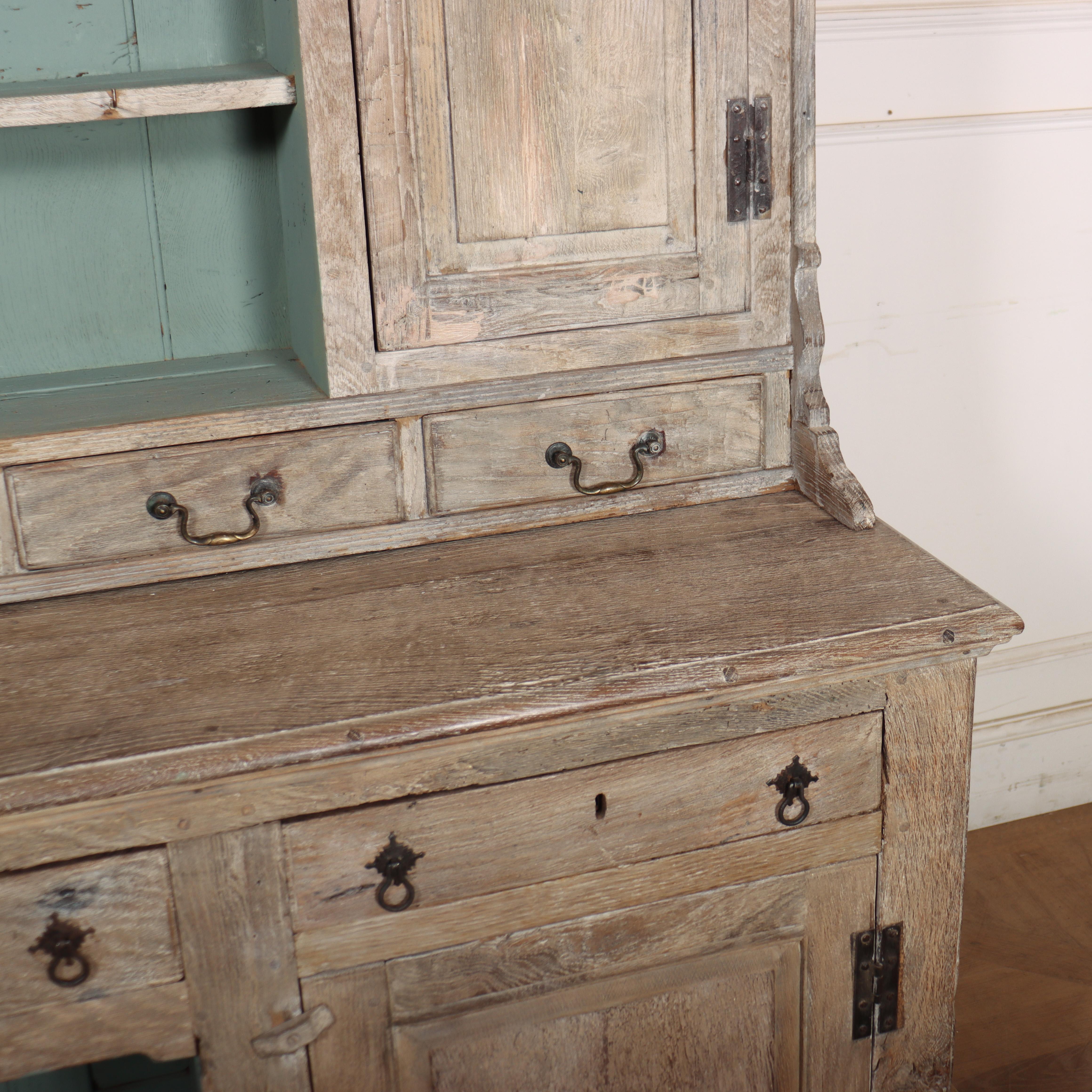 Comò inglese in Oak sbiancato In condizioni buone in vendita a Leamington Spa, Warwickshire