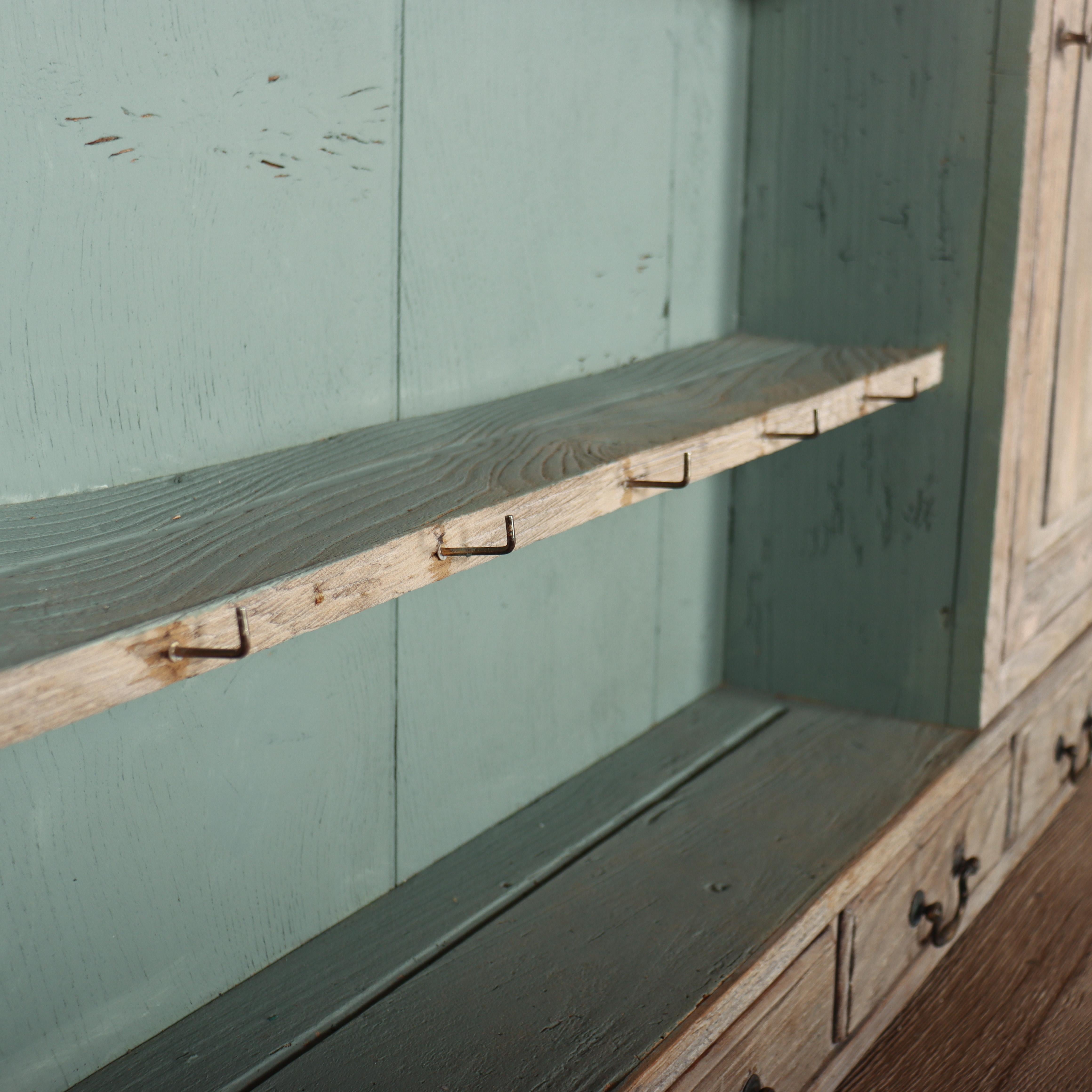 Comò inglese in Oak sbiancato in vendita 1