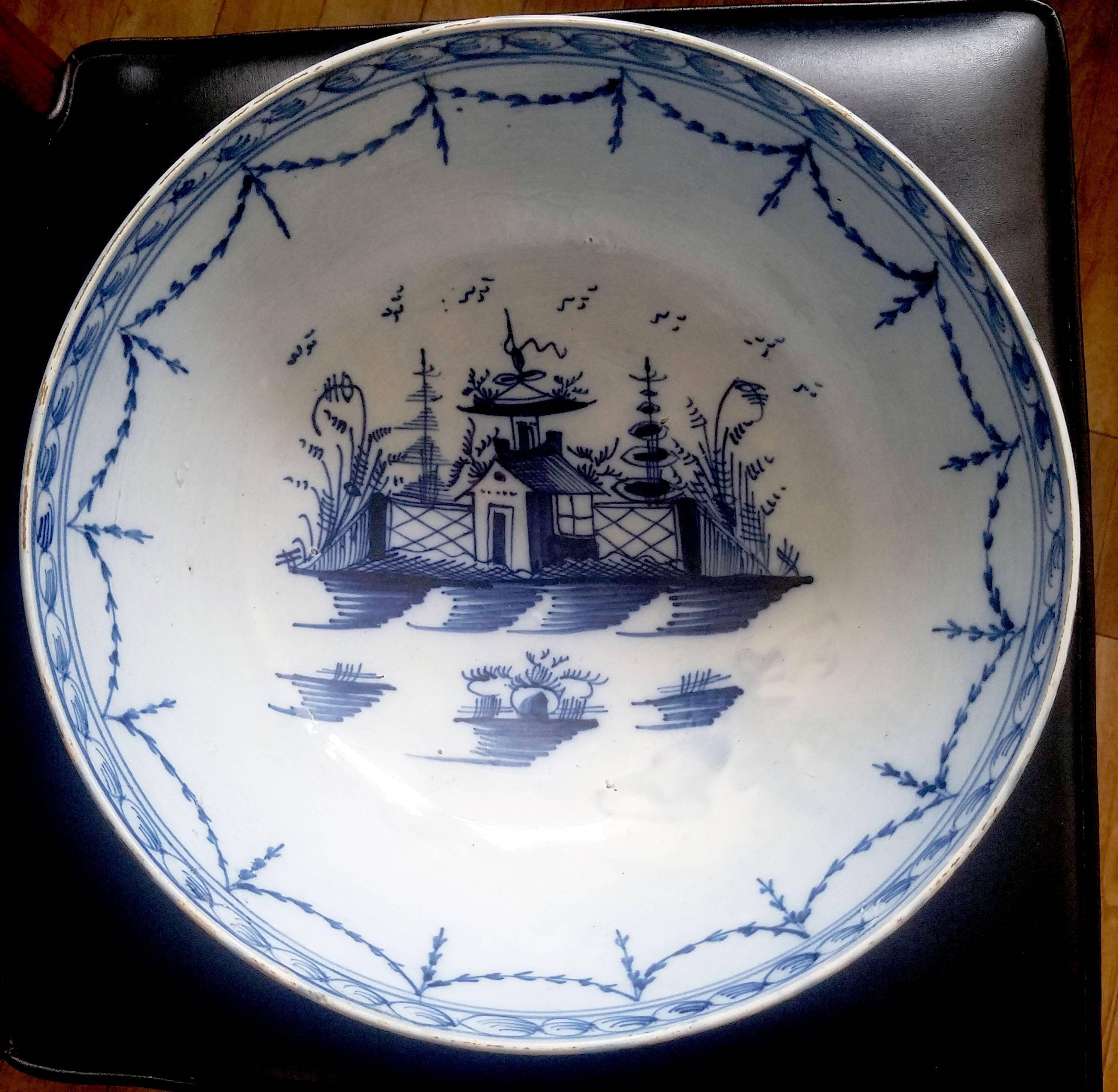Georgian English Blue and White Pearlware Pottery Chinoiserie Bowl, 1790
