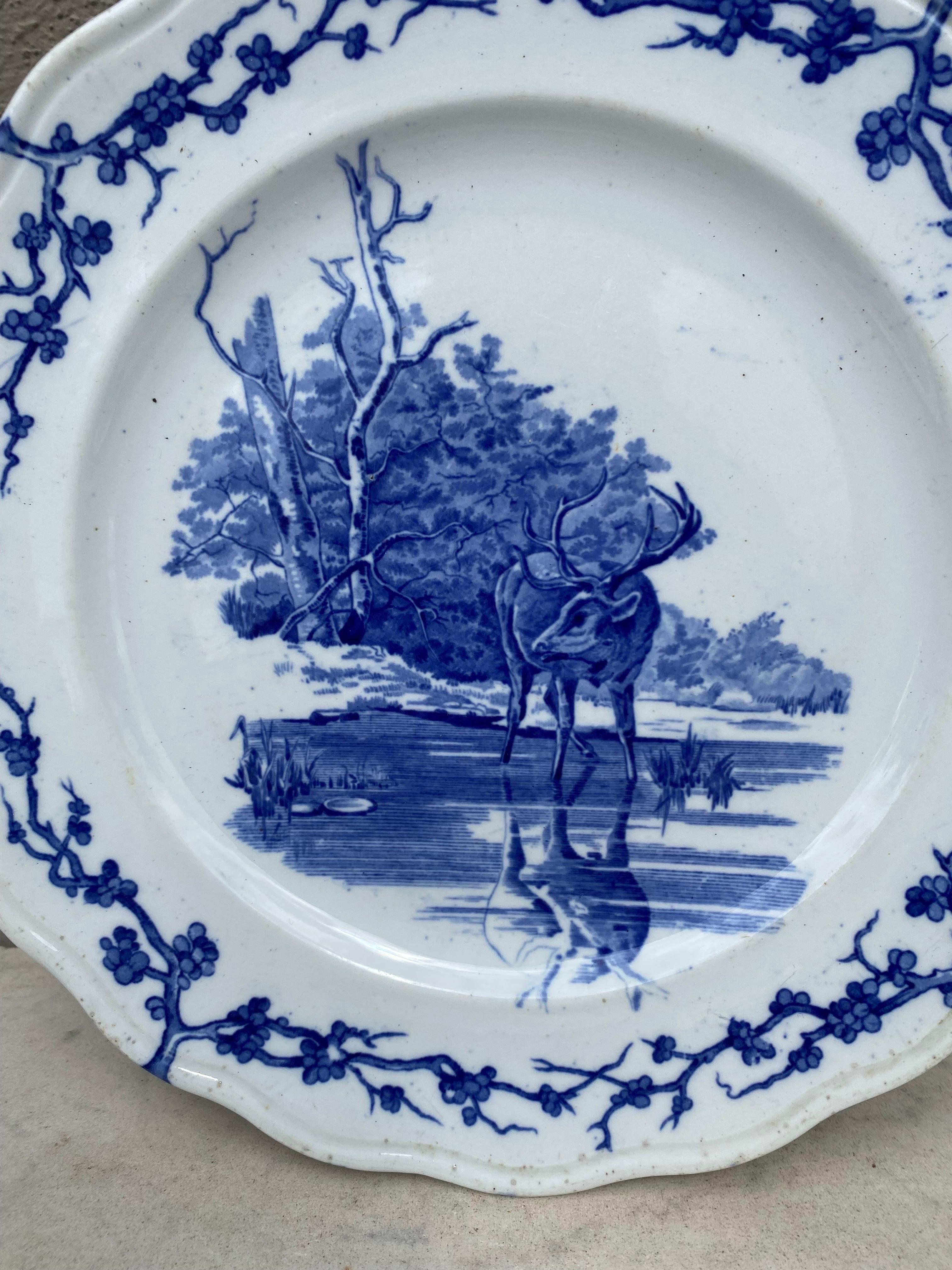 English blue & white plate Stag Brown Westhead and Moore, circa 1890.
Was sold in the Grand Depot 21 rue Drouot Paris.
Fontaine / Aesops Fables
English Losange mark.