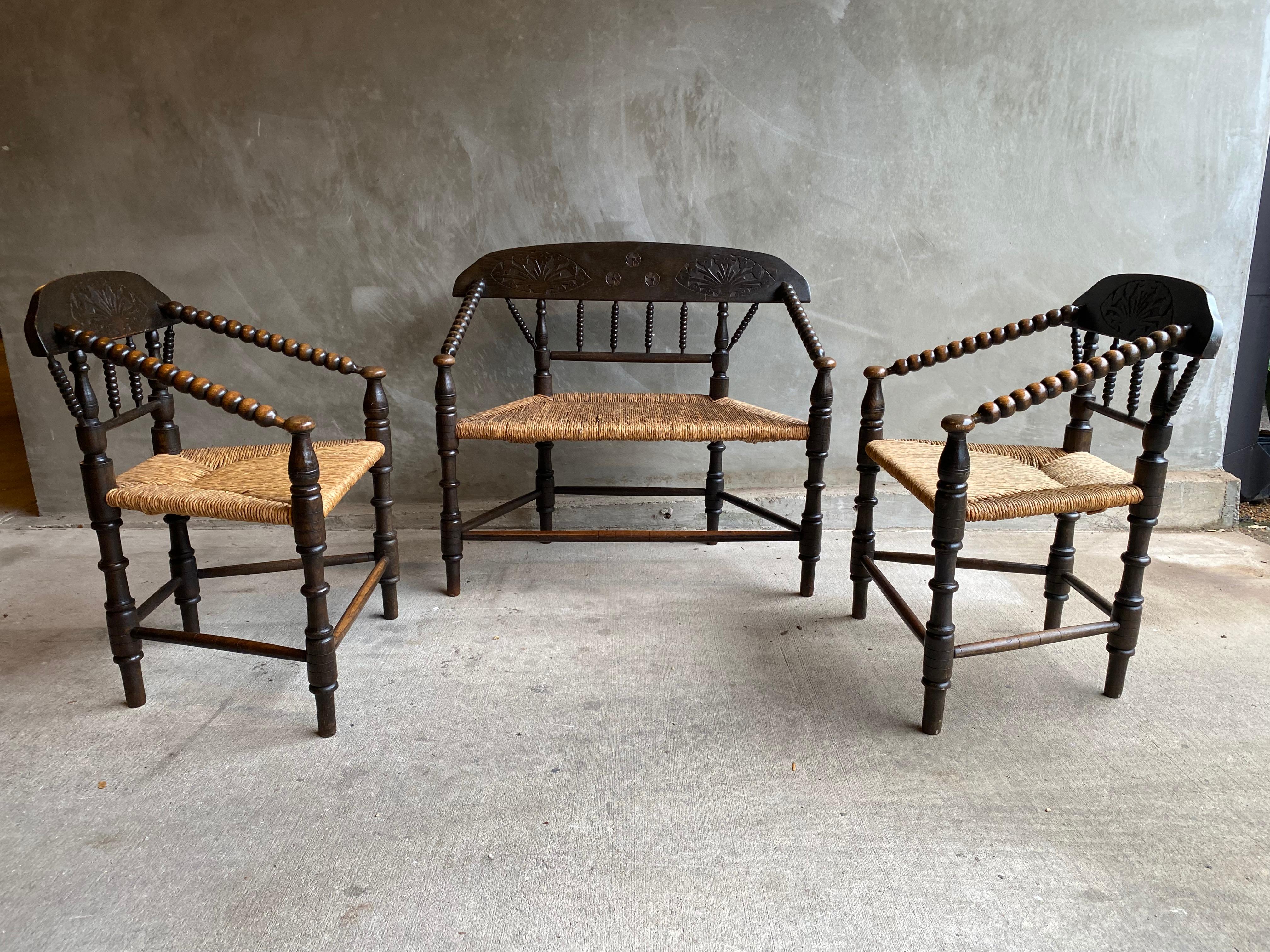 English Bobbin Chairs in Oak and Rush, 19th Century 7