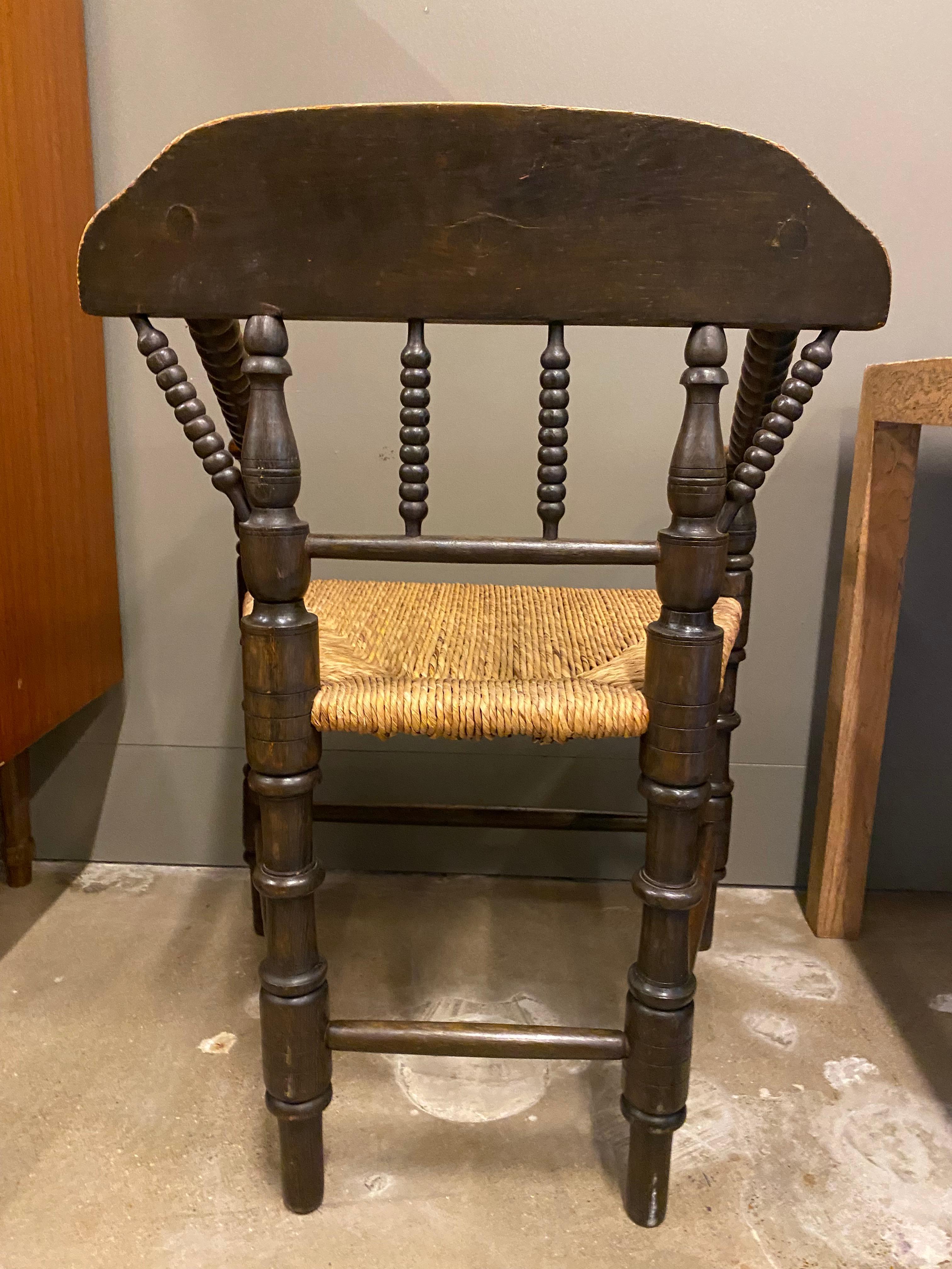 English Bobbin Chairs in Oak and Rush, 19th Century 5