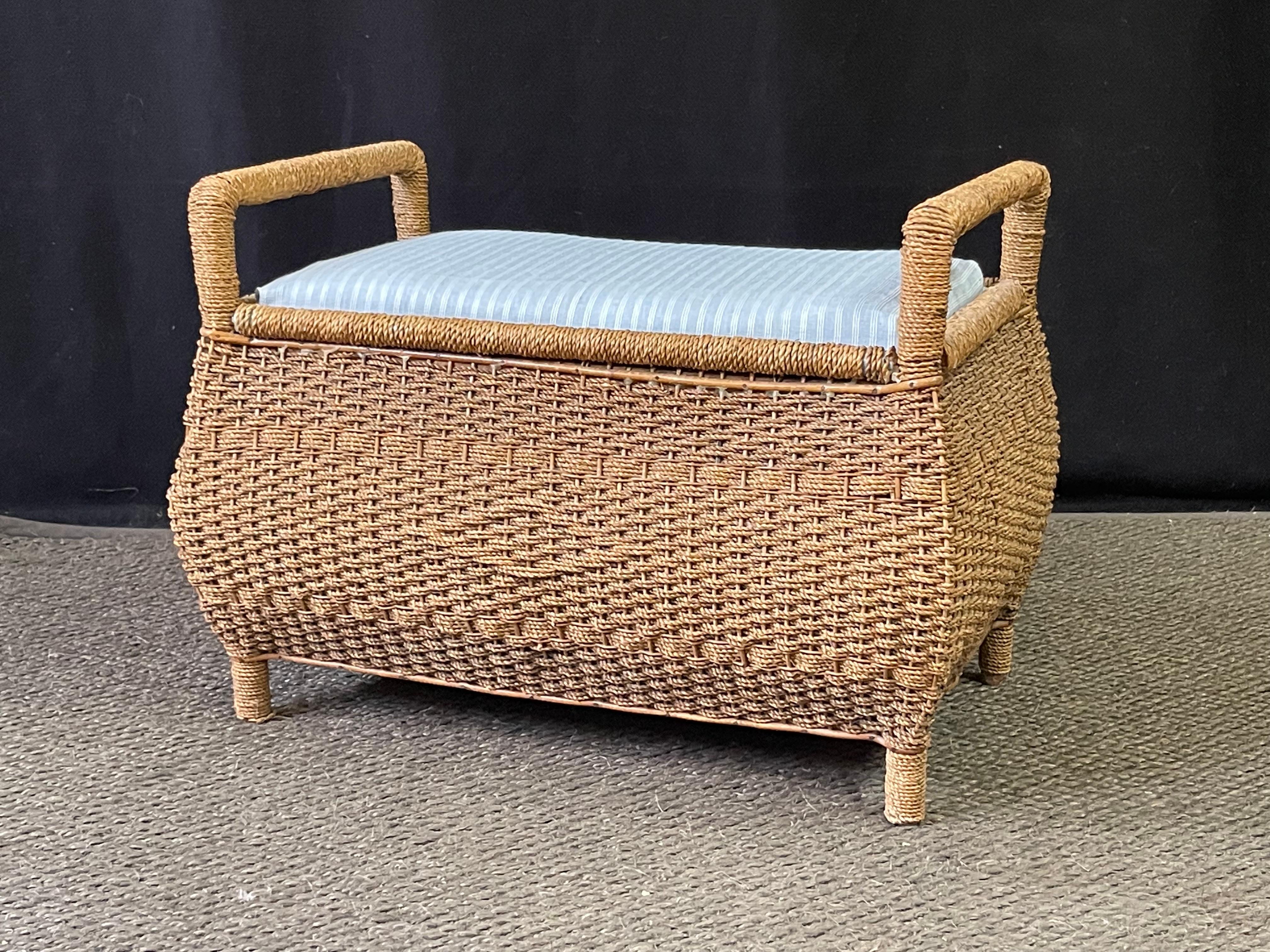 Victorian English Bombay-Shaped Woven Rattan Bench For Sale