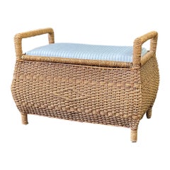 English Bombay-Shaped Woven Rattan Bench