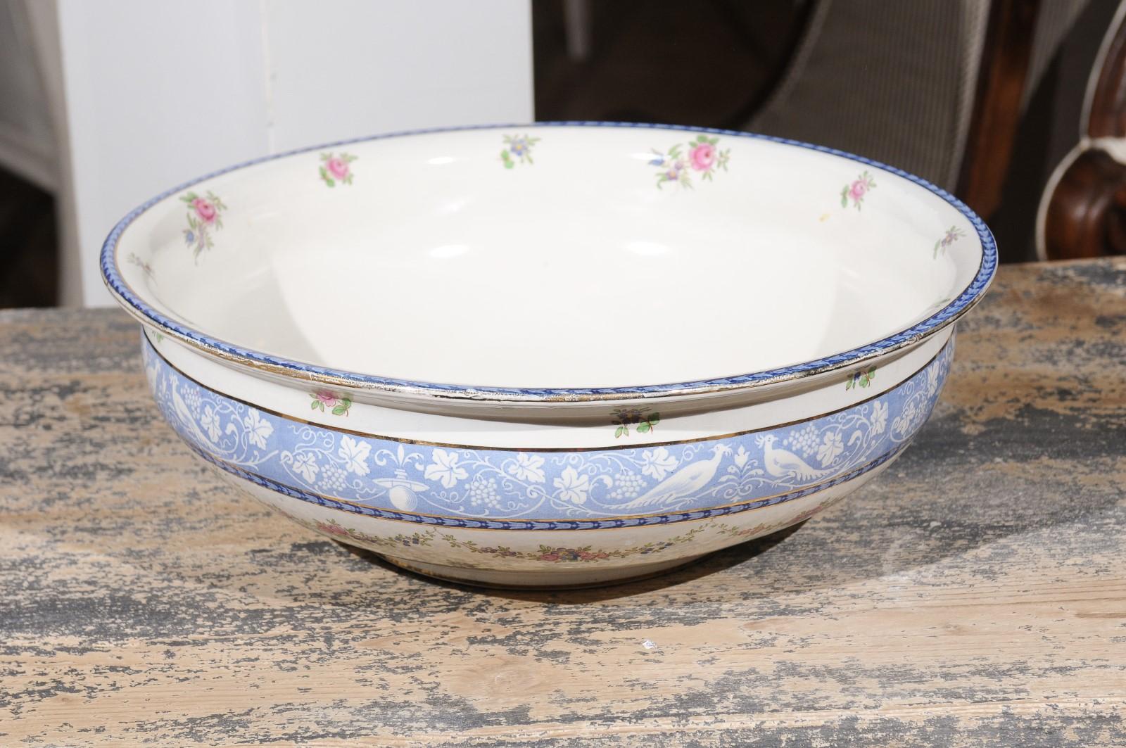 English Booth's China Cameo Pattern Bowl with Roses, Blue and White Pheasants In Good Condition In Atlanta, GA