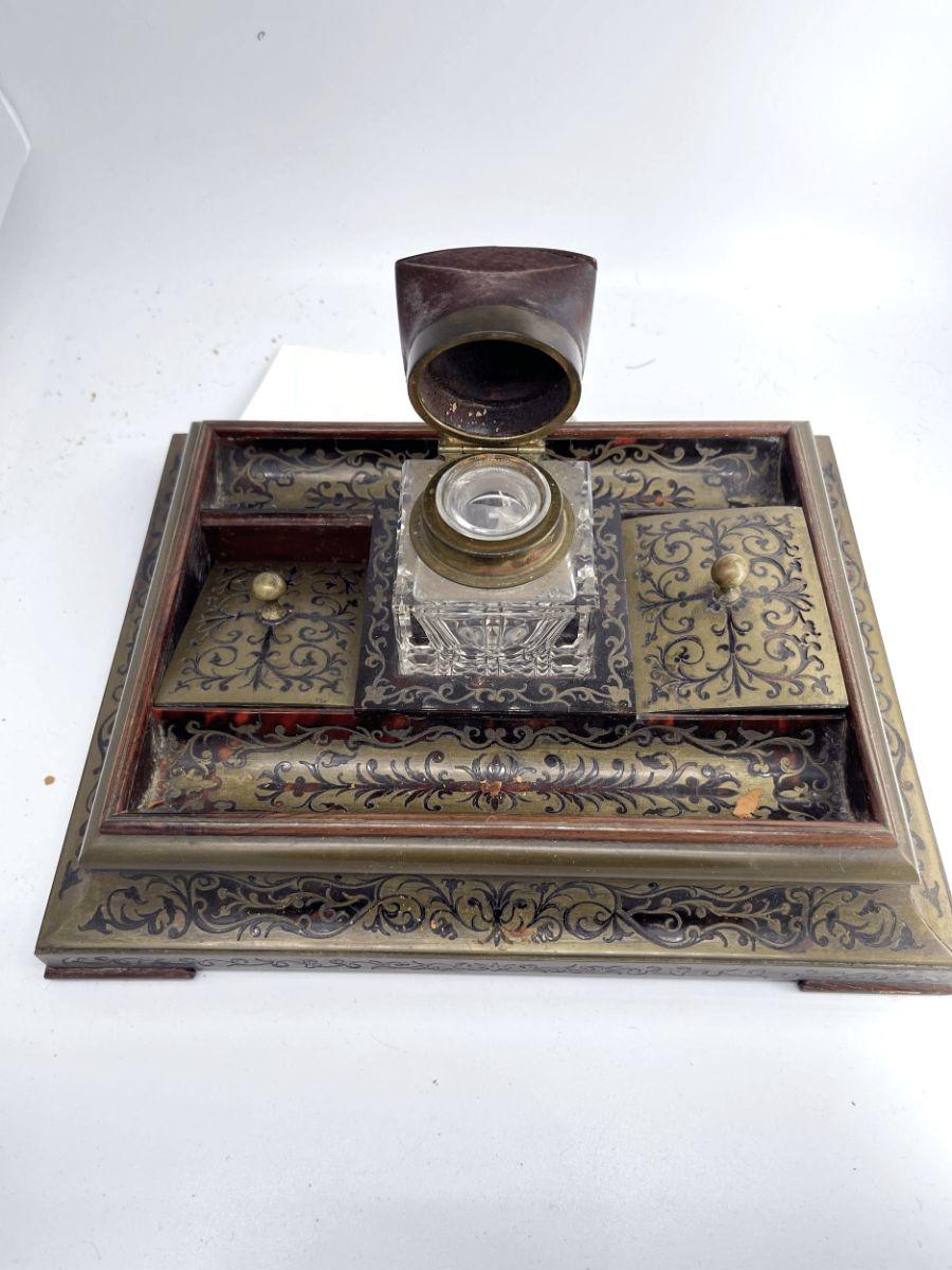 French English Boulle and Brass Tortoushell Inkwell, Circa 1900