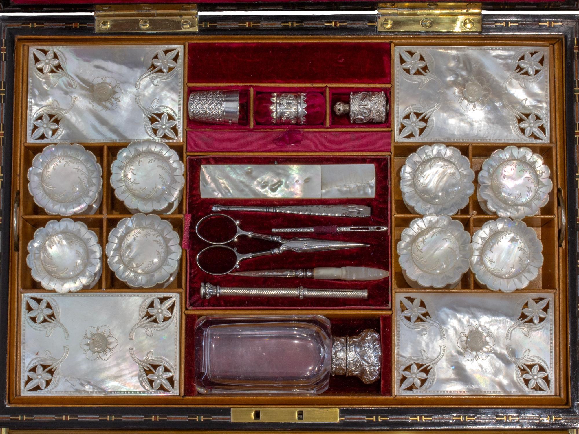 Boîte à couture en boulle anglaise de Friedrich Ludwig Hausburg Bon état - En vente à Northampton, GB