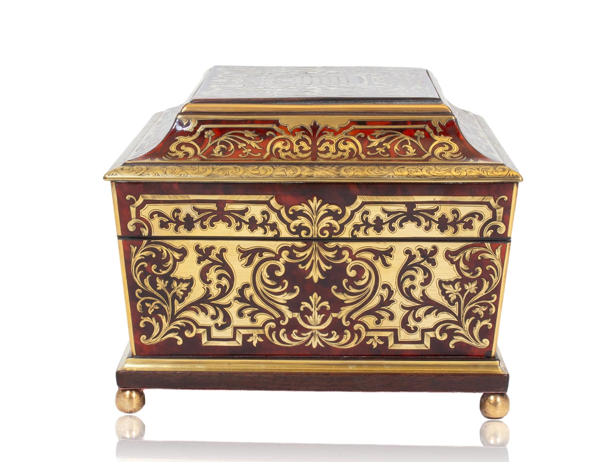 Laiton Boîte à couture en boulle anglaise de Friedrich Ludwig Hausburg en vente