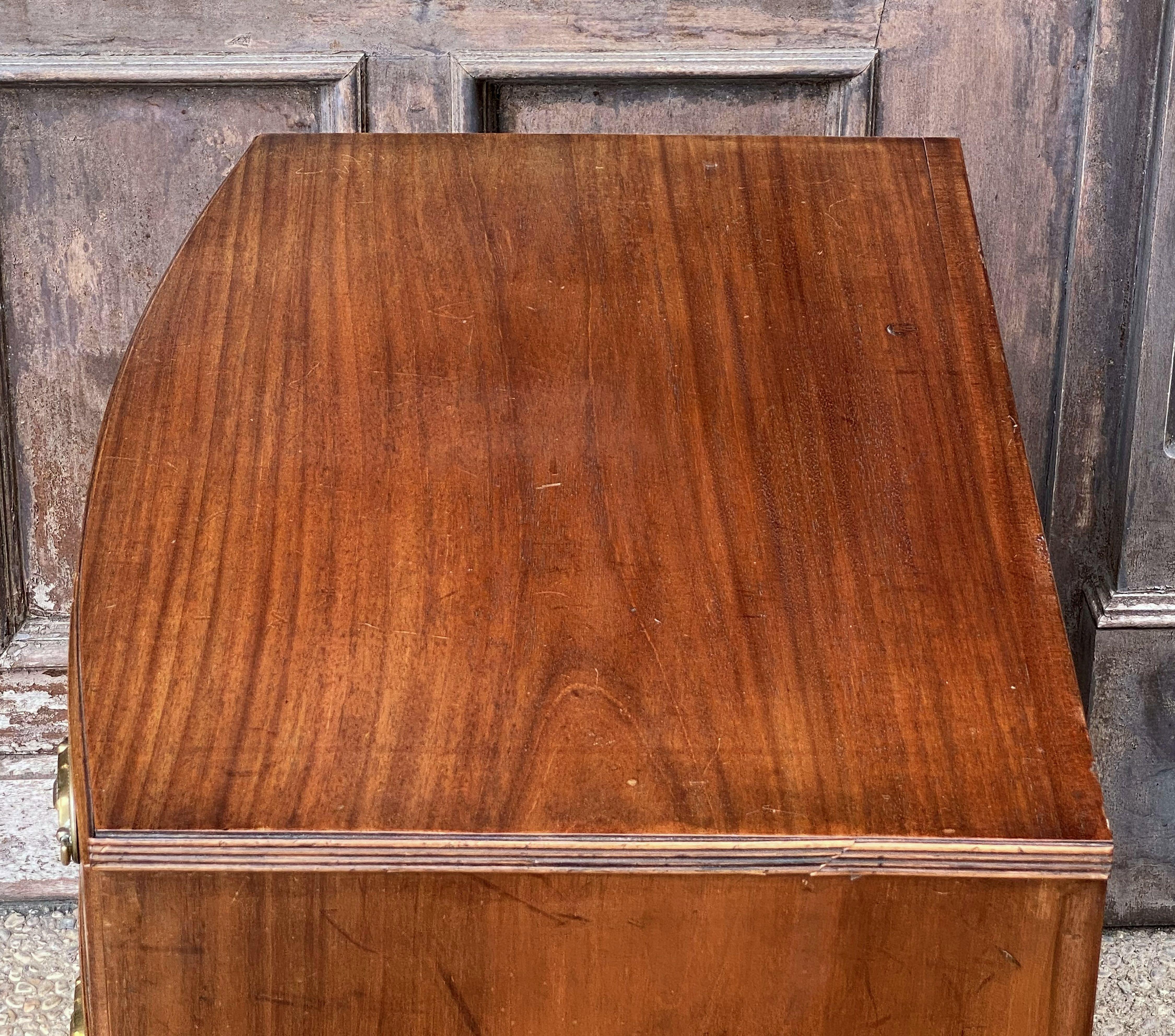 English Bow Front Chest of Flame Cut Mahogany 11