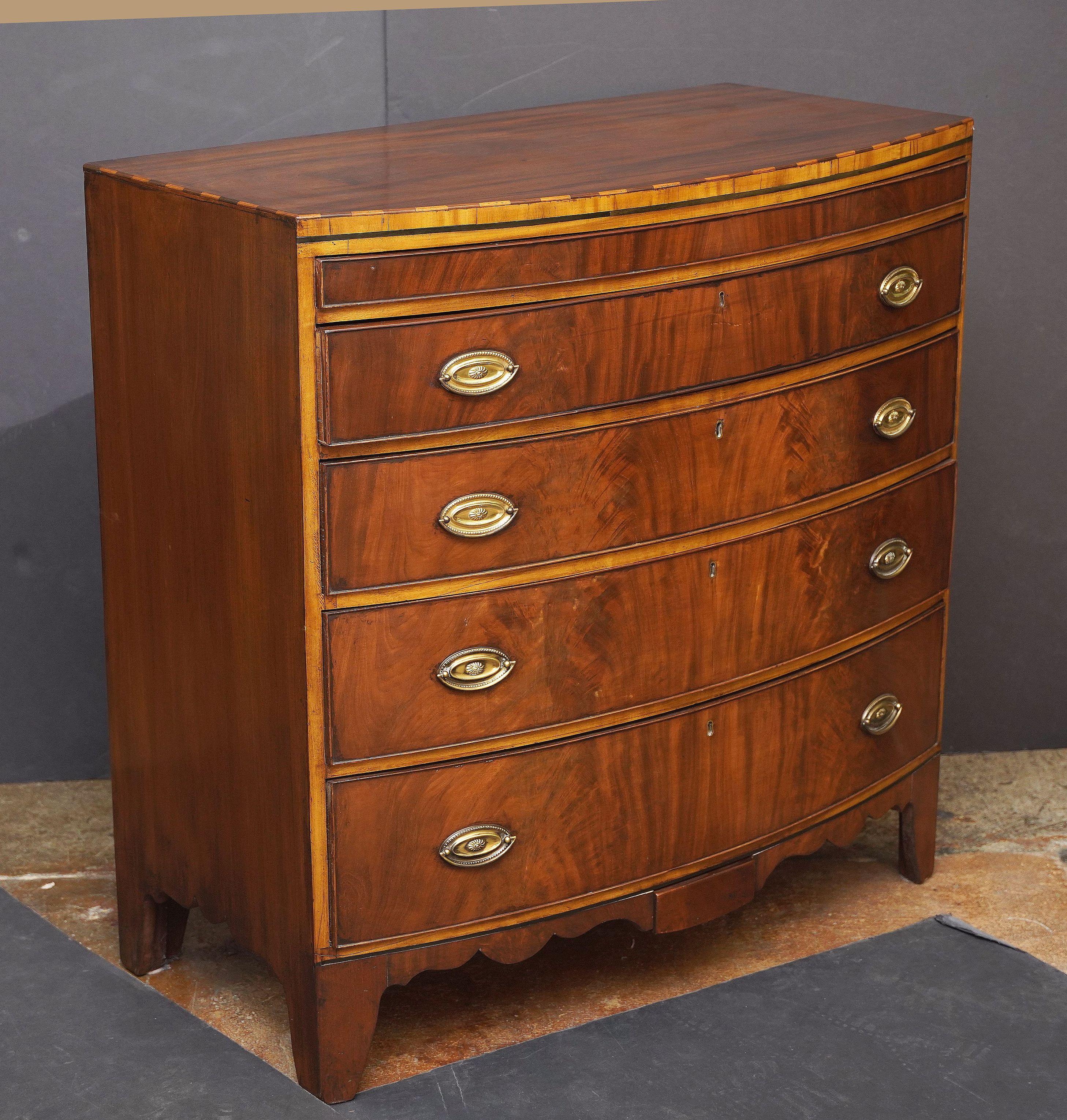 English Bow Front Chest of Inlaid Mahogany with Secret Drawers In Good Condition For Sale In Austin, TX