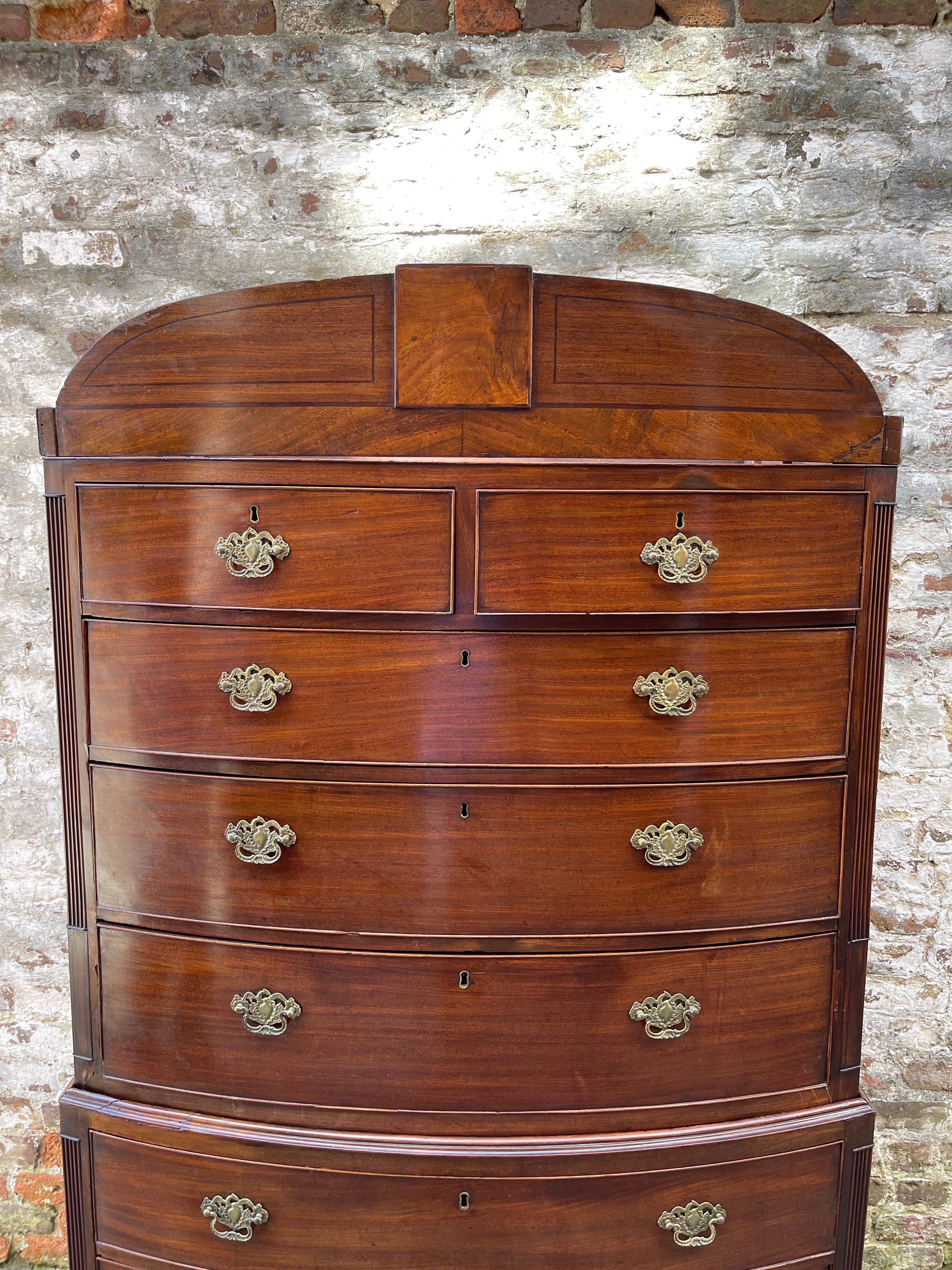 19th Century English bow front chest on chest early 19th century  For Sale