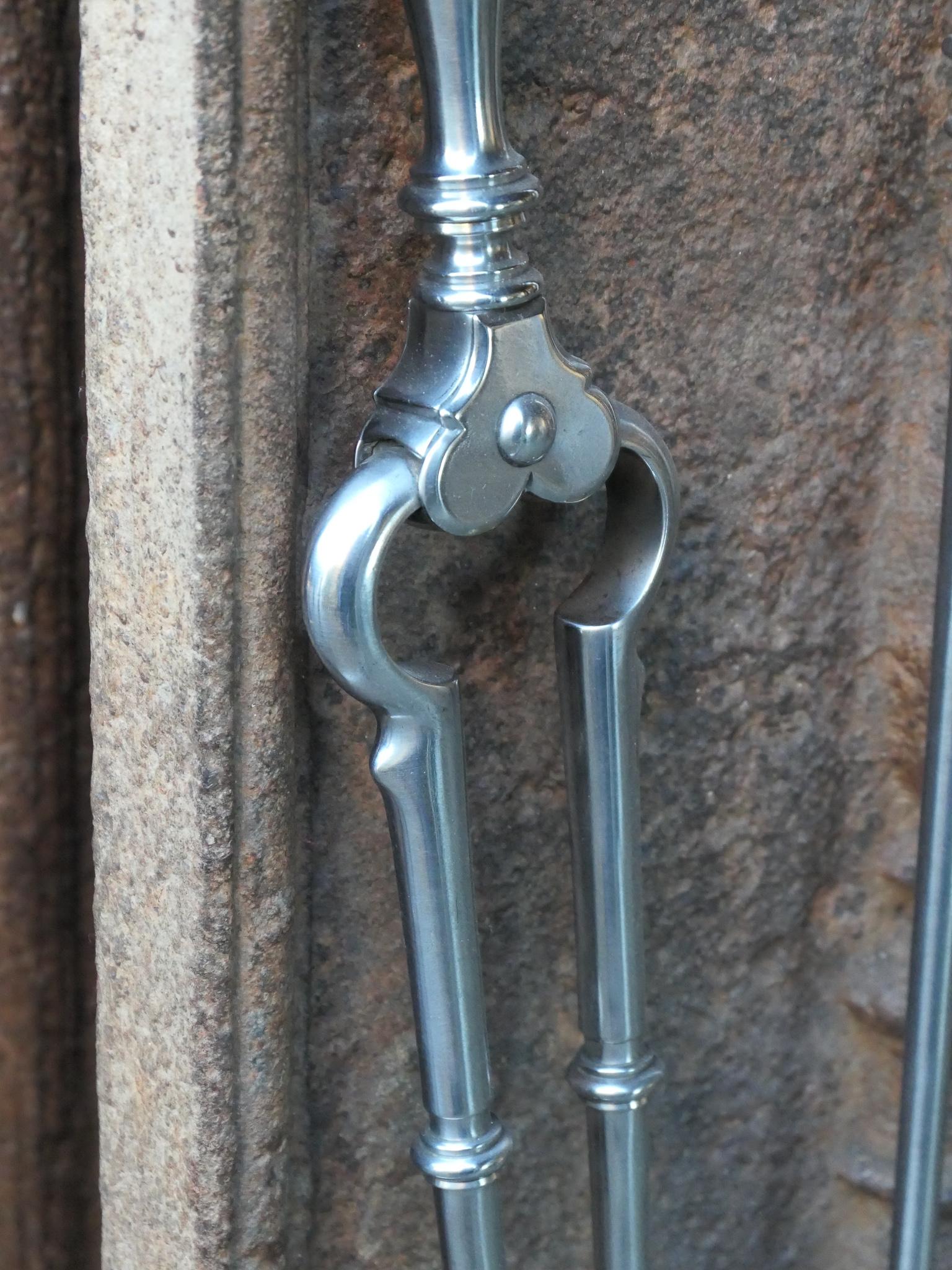 English Brass an Polished Steel Georgian Fireplace Tool Set, 18th-19th C For Sale 8