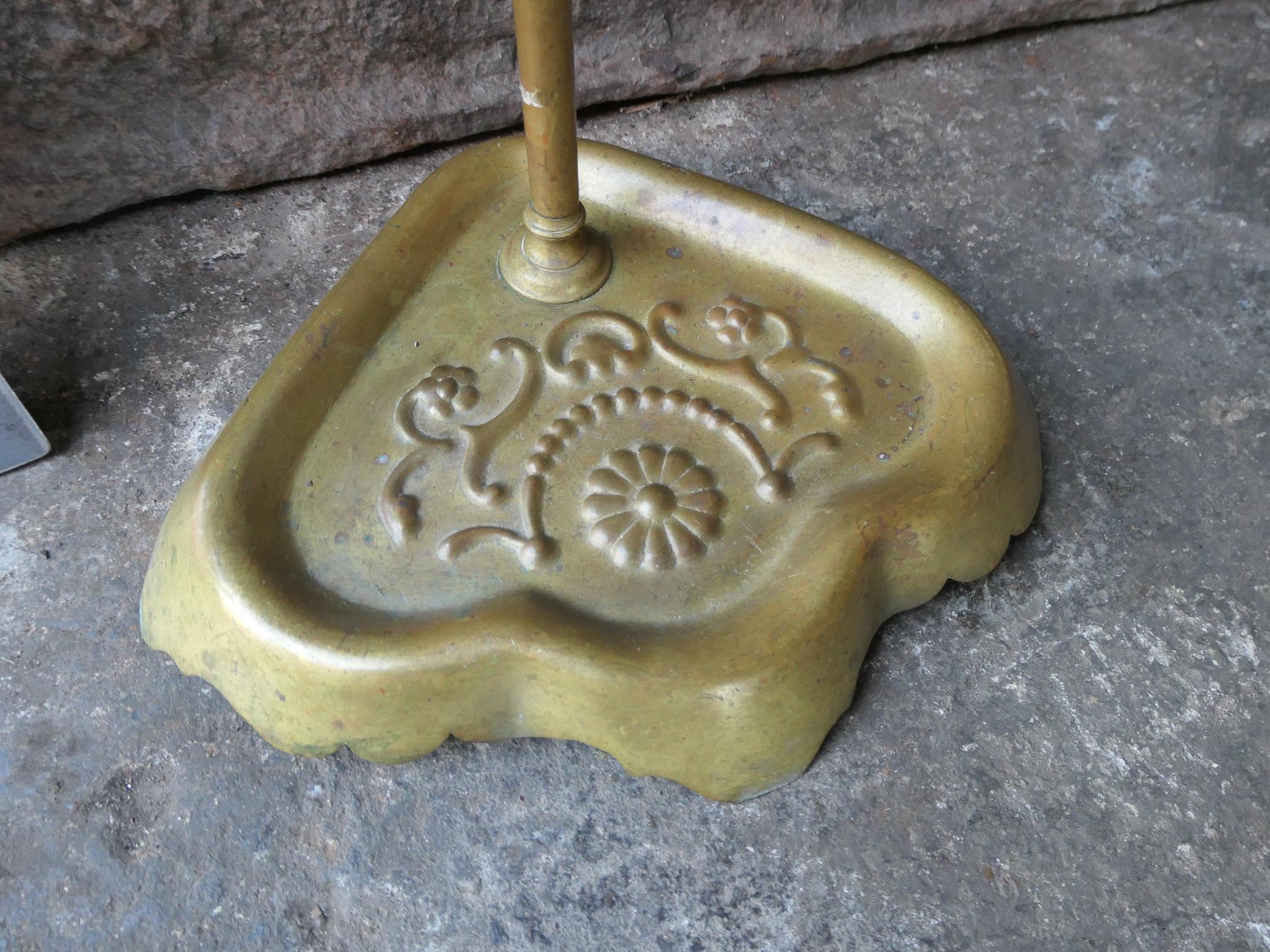 English Brass an Polished Steel Georgian Fireplace Tool Set, 18th-19th C For Sale 13