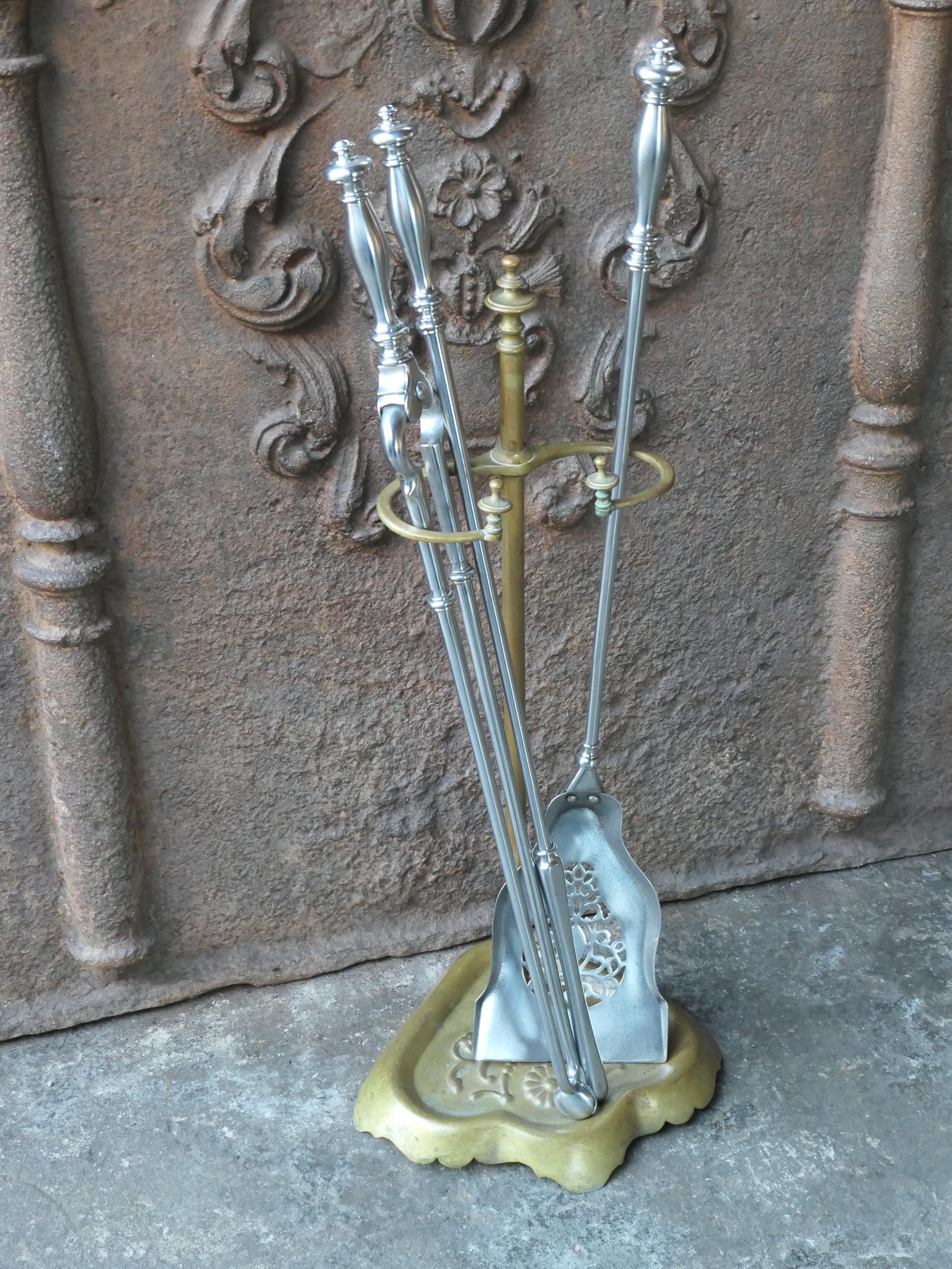 19th Century English Brass an Polished Steel Georgian Fireplace Tool Set, 18th-19th C For Sale