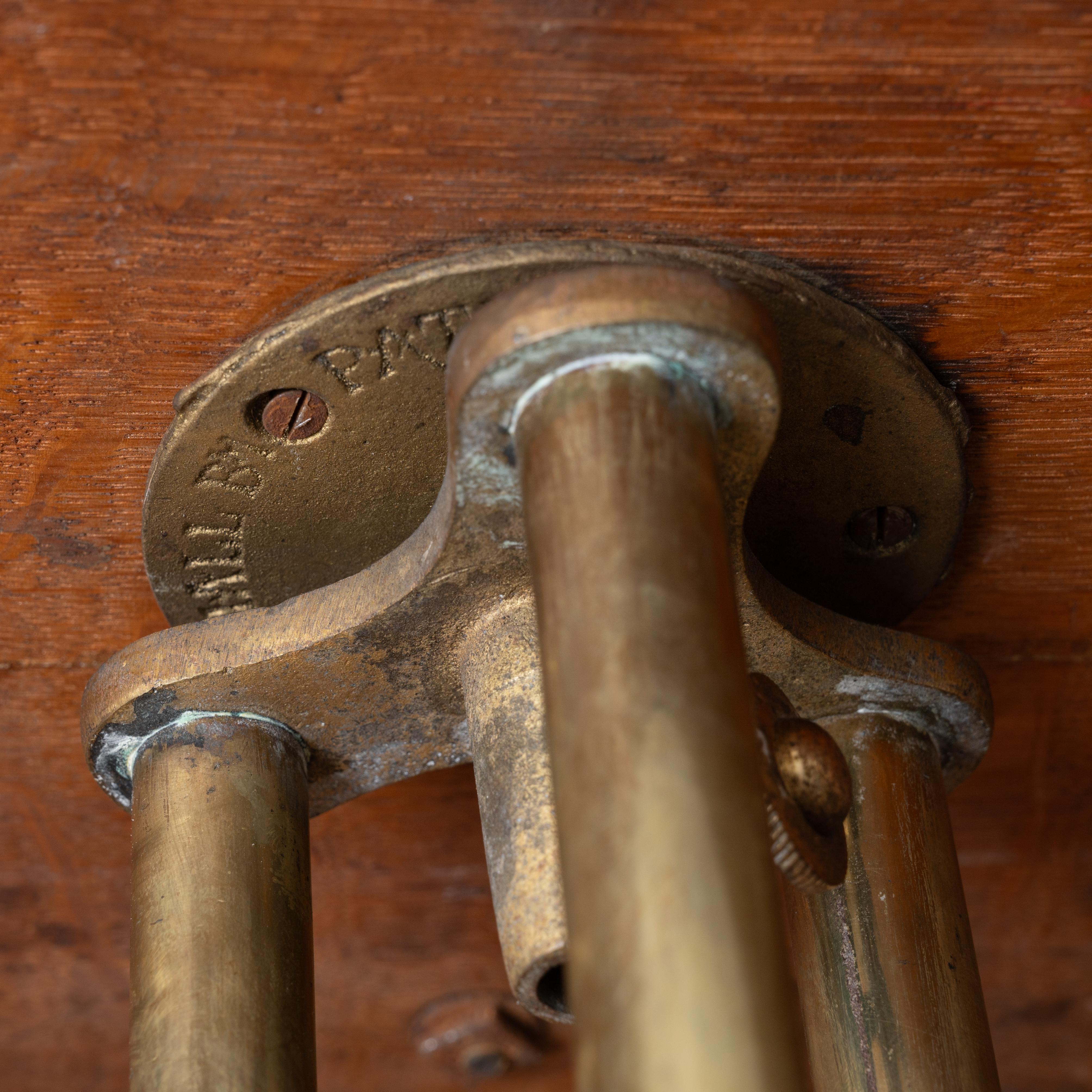 Leggio inglese in ottone e Oak, XIX secolo in vendita 6