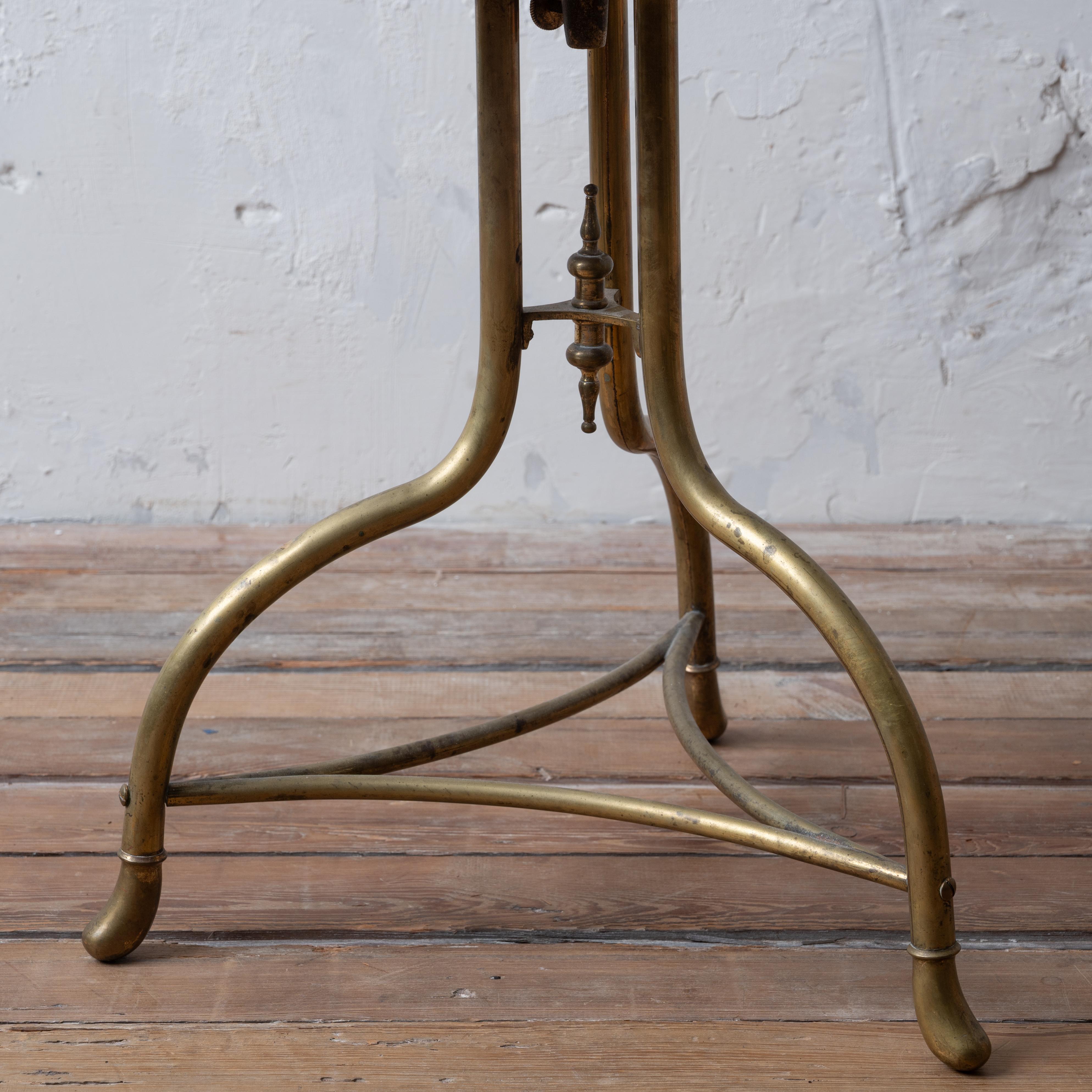 Leggio inglese in ottone e Oak, XIX secolo in vendita 4