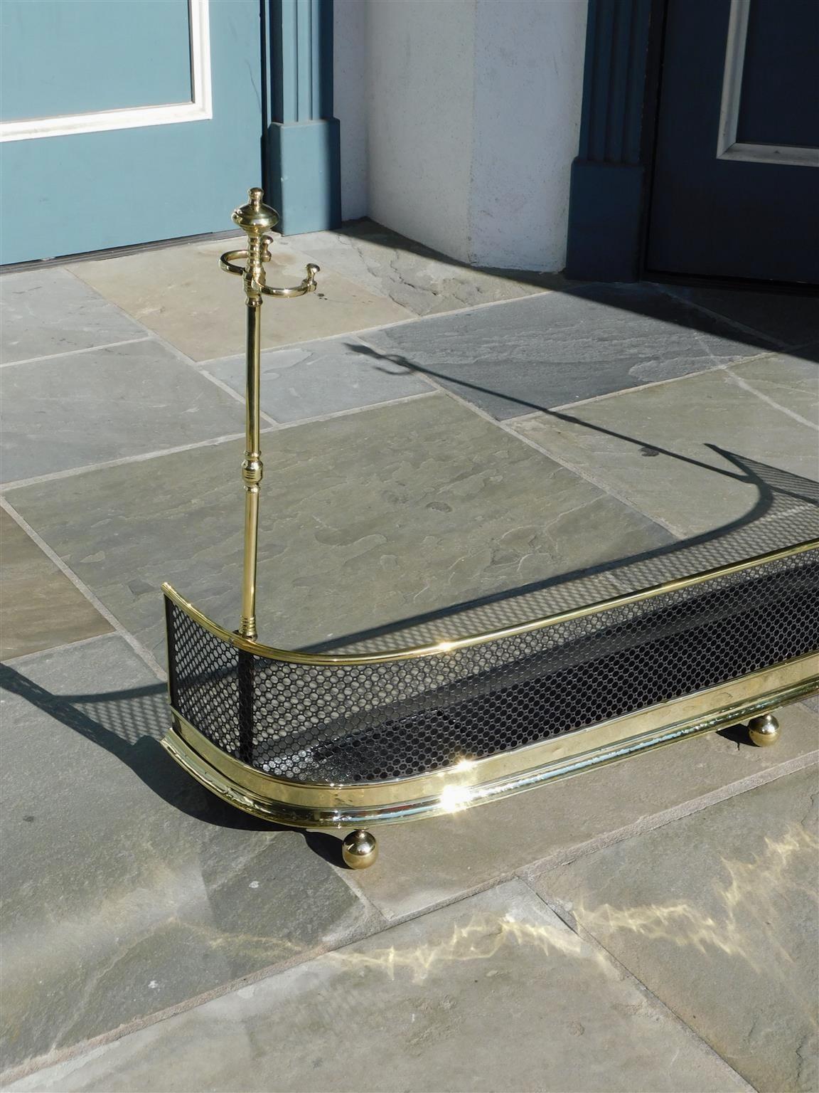 Hammered English Brass and Polished Steel Pierced Gallery Fire Place Fender, Circa 1810 For Sale