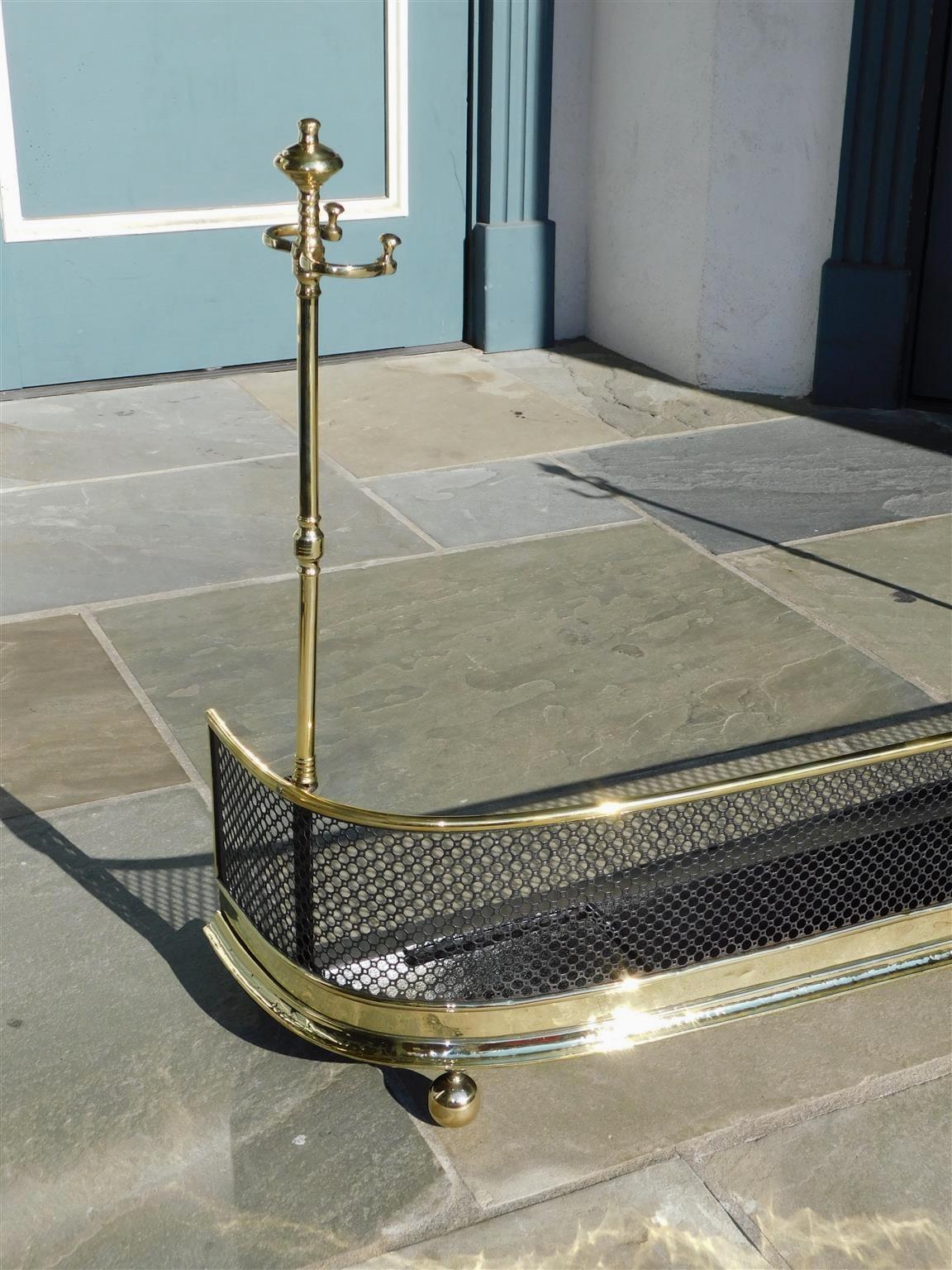English Brass and Polished Steel Pierced Gallery Fire Place Fender, Circa 1810 For Sale 2