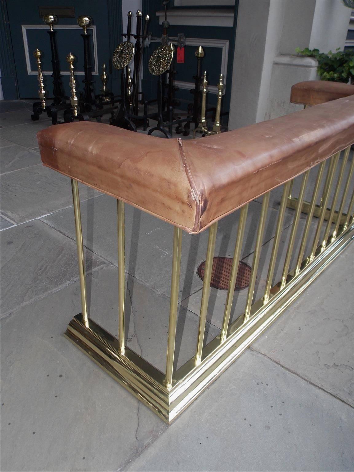 English Brass and Tan Leather Club Fender with Molded Edge Base, Circa 1850 In Excellent Condition In Charleston, SC