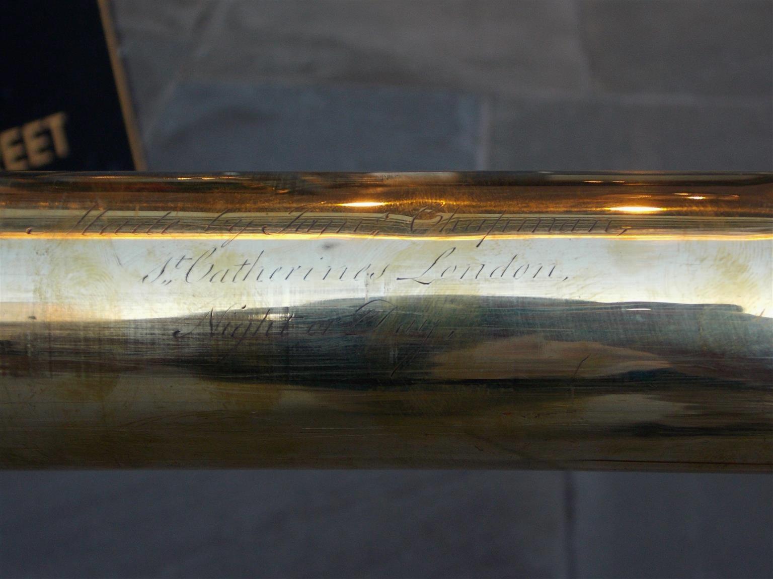 English Brass and Wood Barrel Nautical Spyglass James Chapman, London Circa 1850 For Sale 2