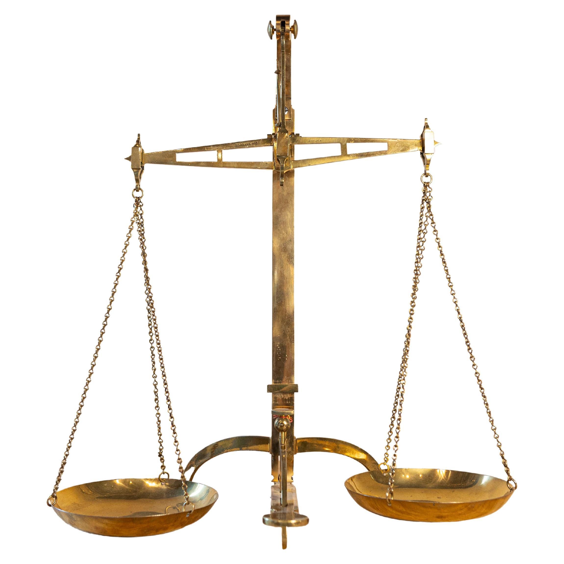 English Brass Bankers Balance Scale from the 19th Century with Circular Pans