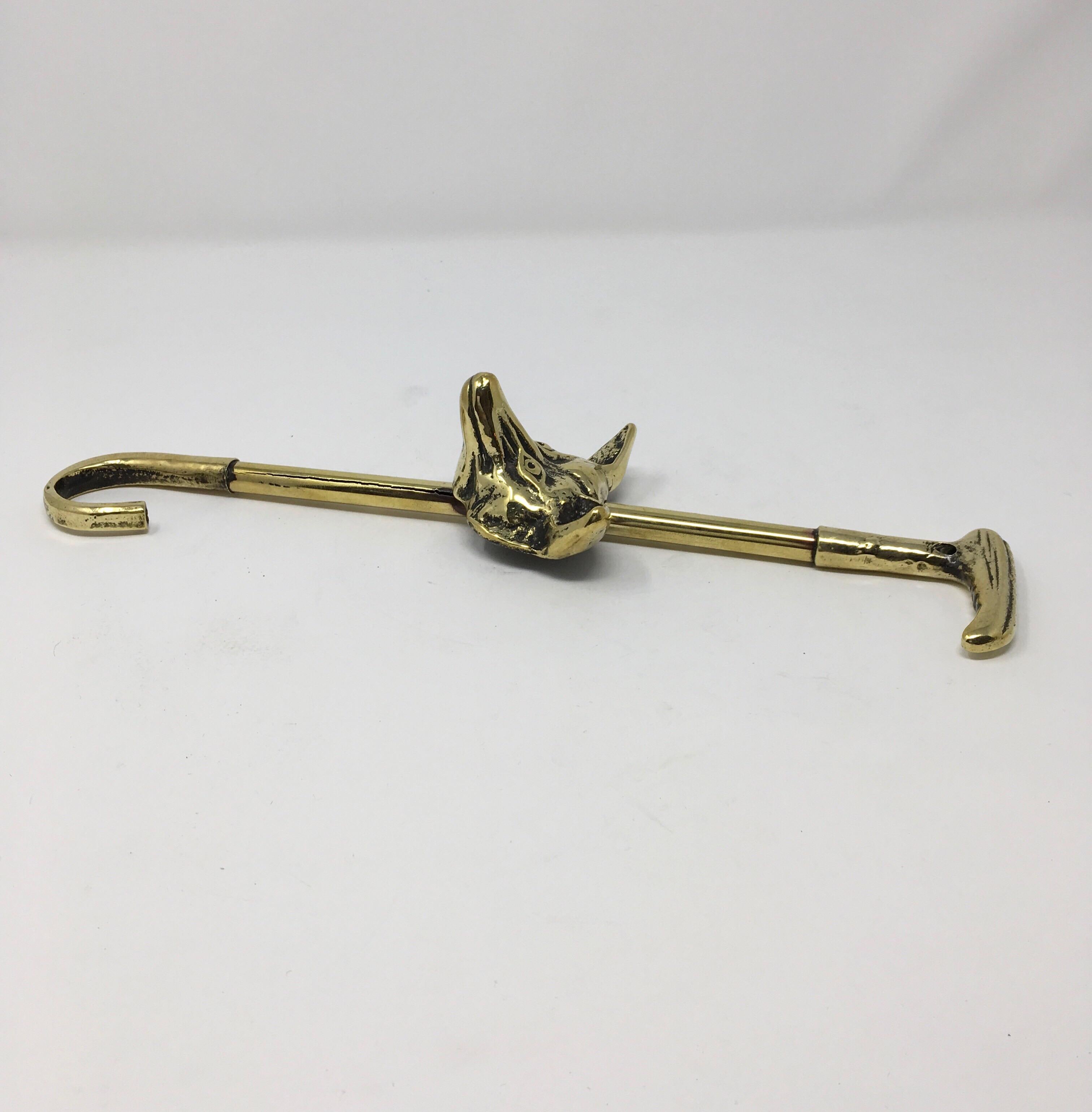 English Brass Boot Pull Hook with Fox In Good Condition In Houston, TX