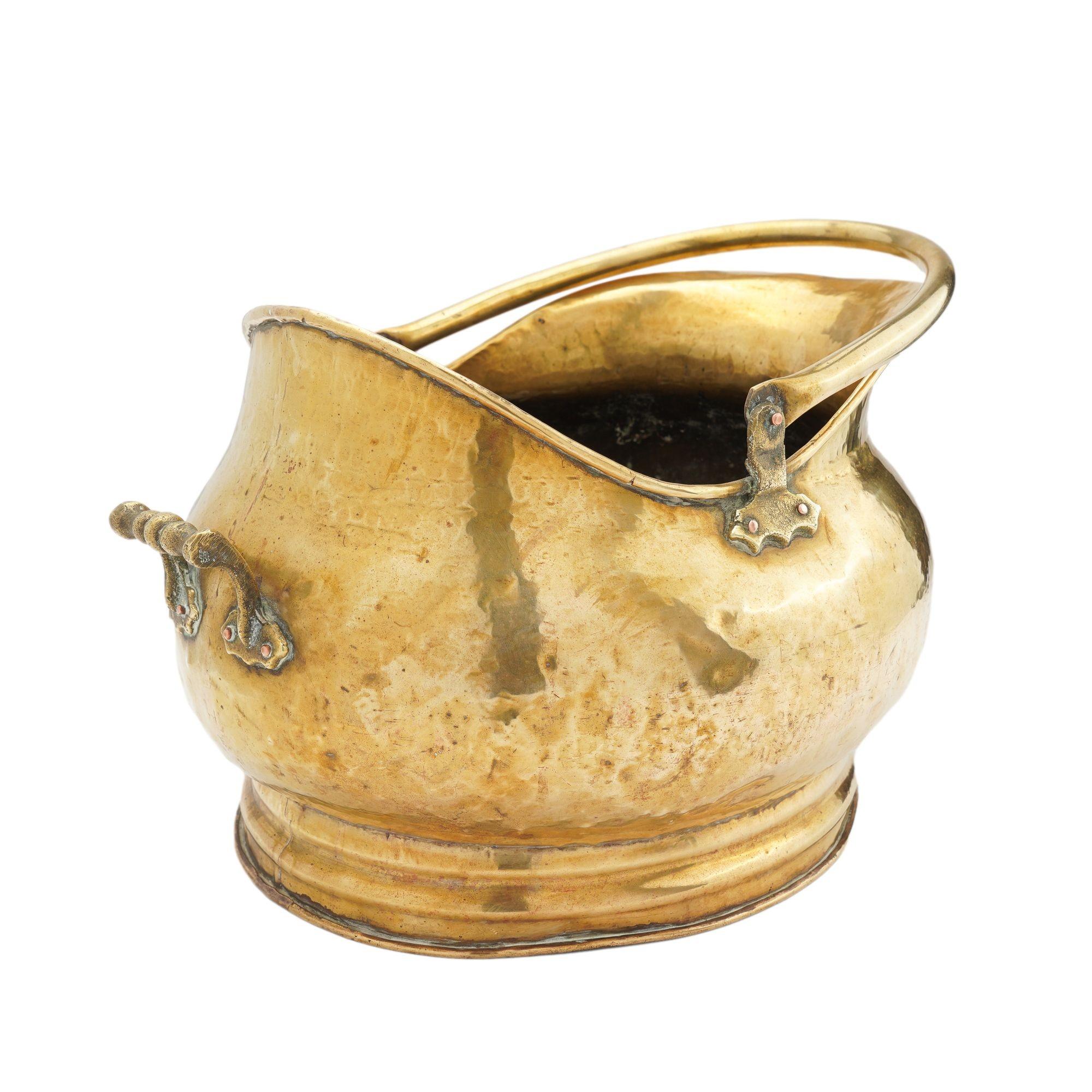 Brass English brass helmet form coal hod, 1800's For Sale