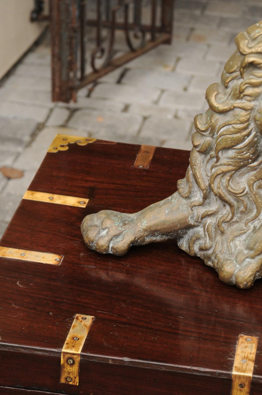 English Brass Lion Sculpture from the Late 19th Century in Reclining Position In Good Condition For Sale In Atlanta, GA