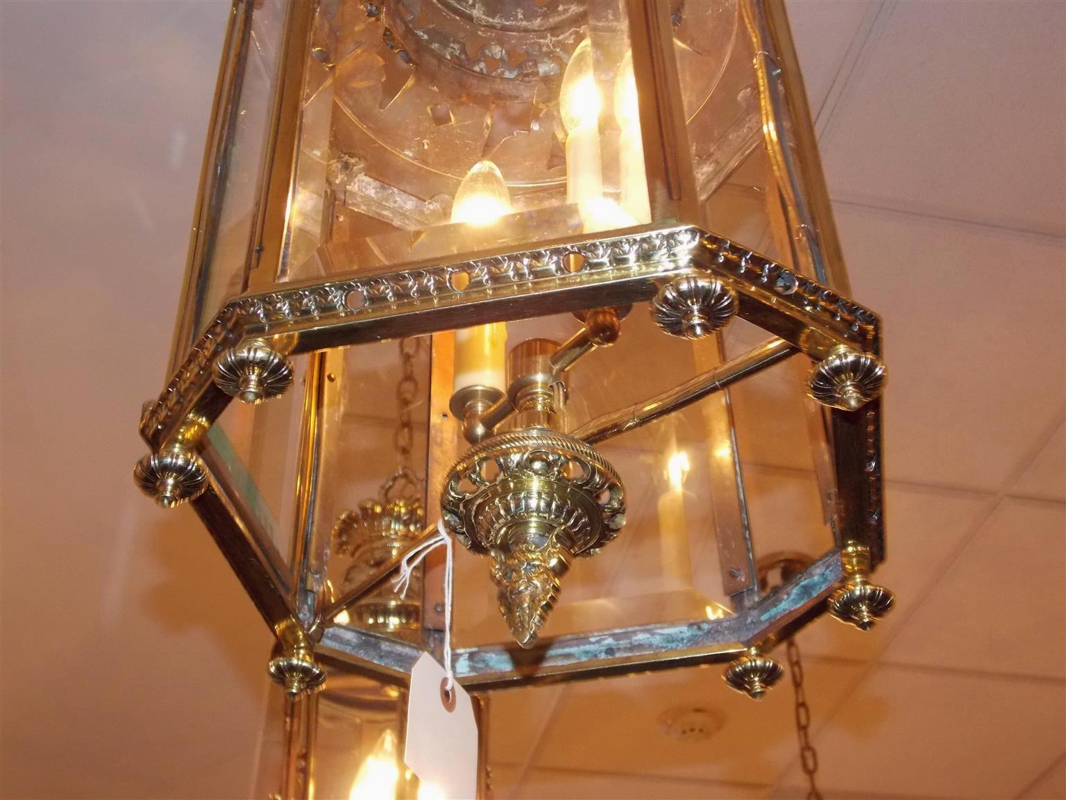 English Brass Octagon Decorative Dome and Beveled Glass Hall Lantern, Circa 1820 (Messing)