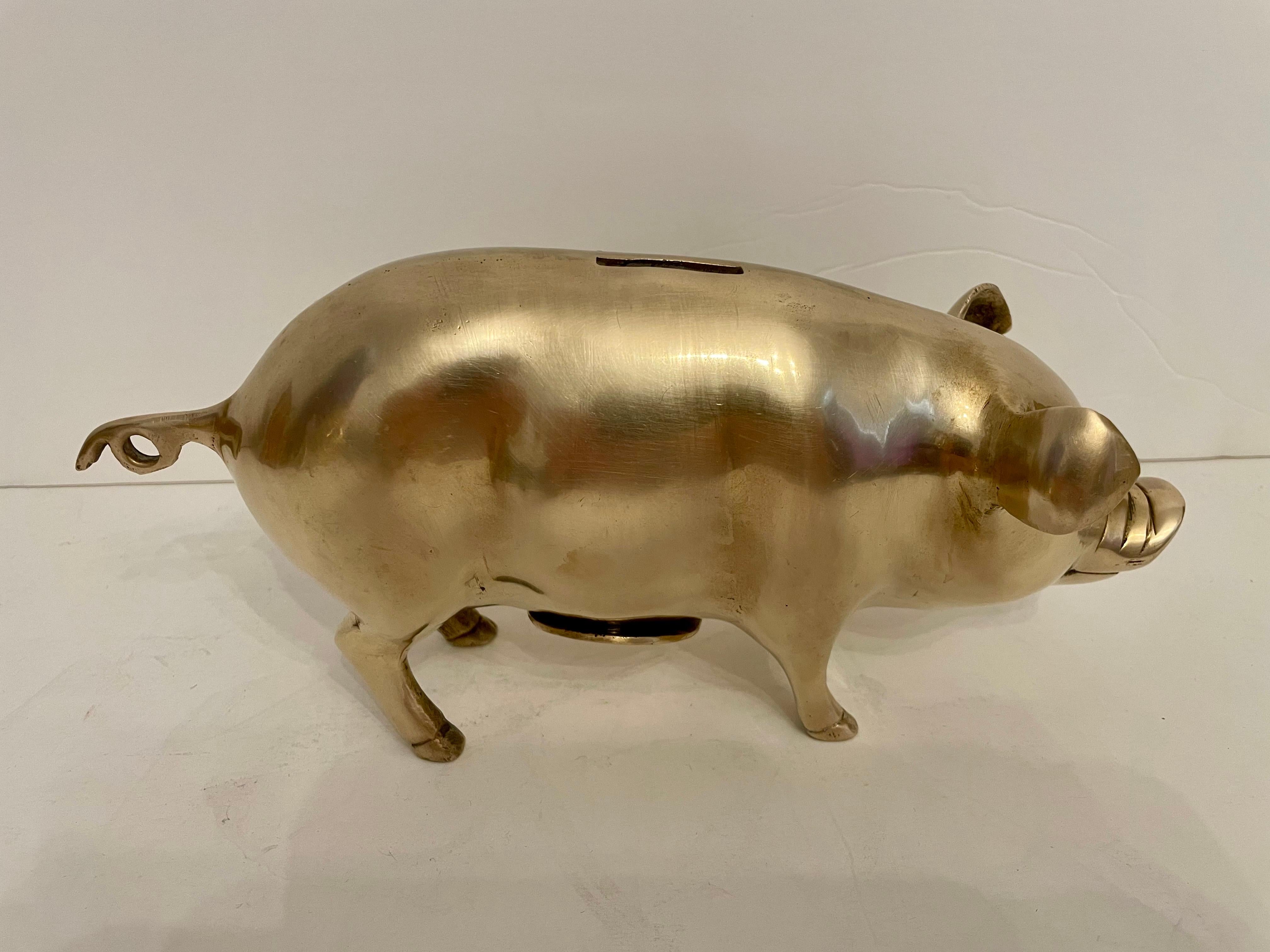 English Brass Piggy Bank In Good Condition In New York, NY