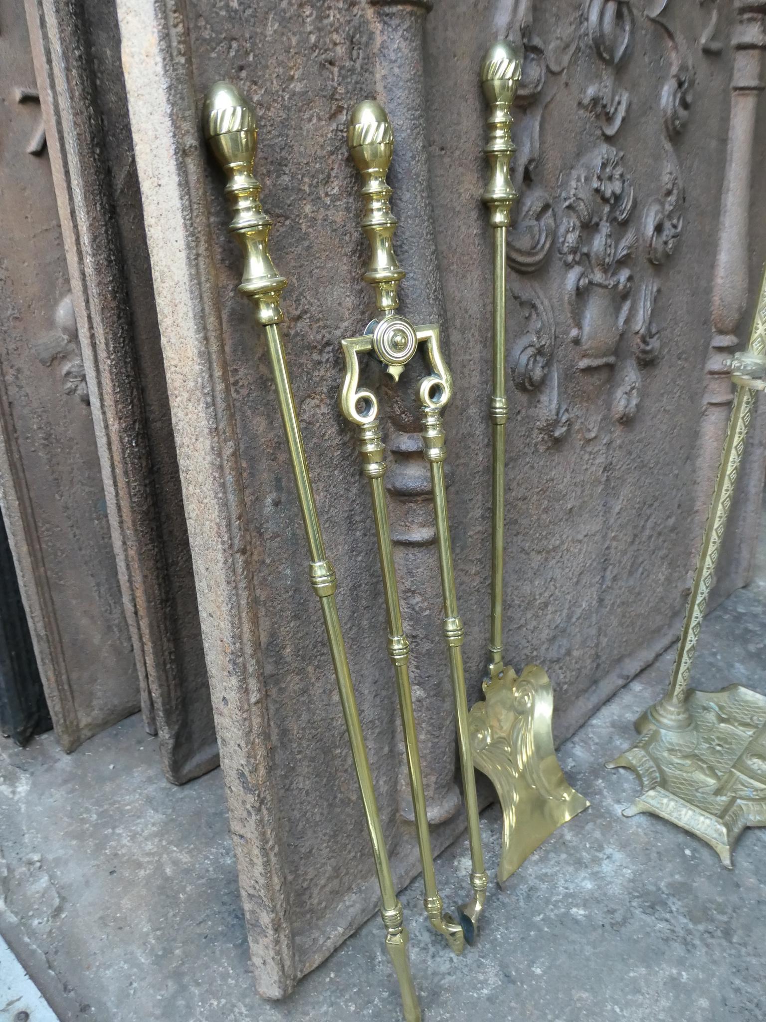 English Brass Polished Brass Victorian Fire Companion Set, 19th C. 14