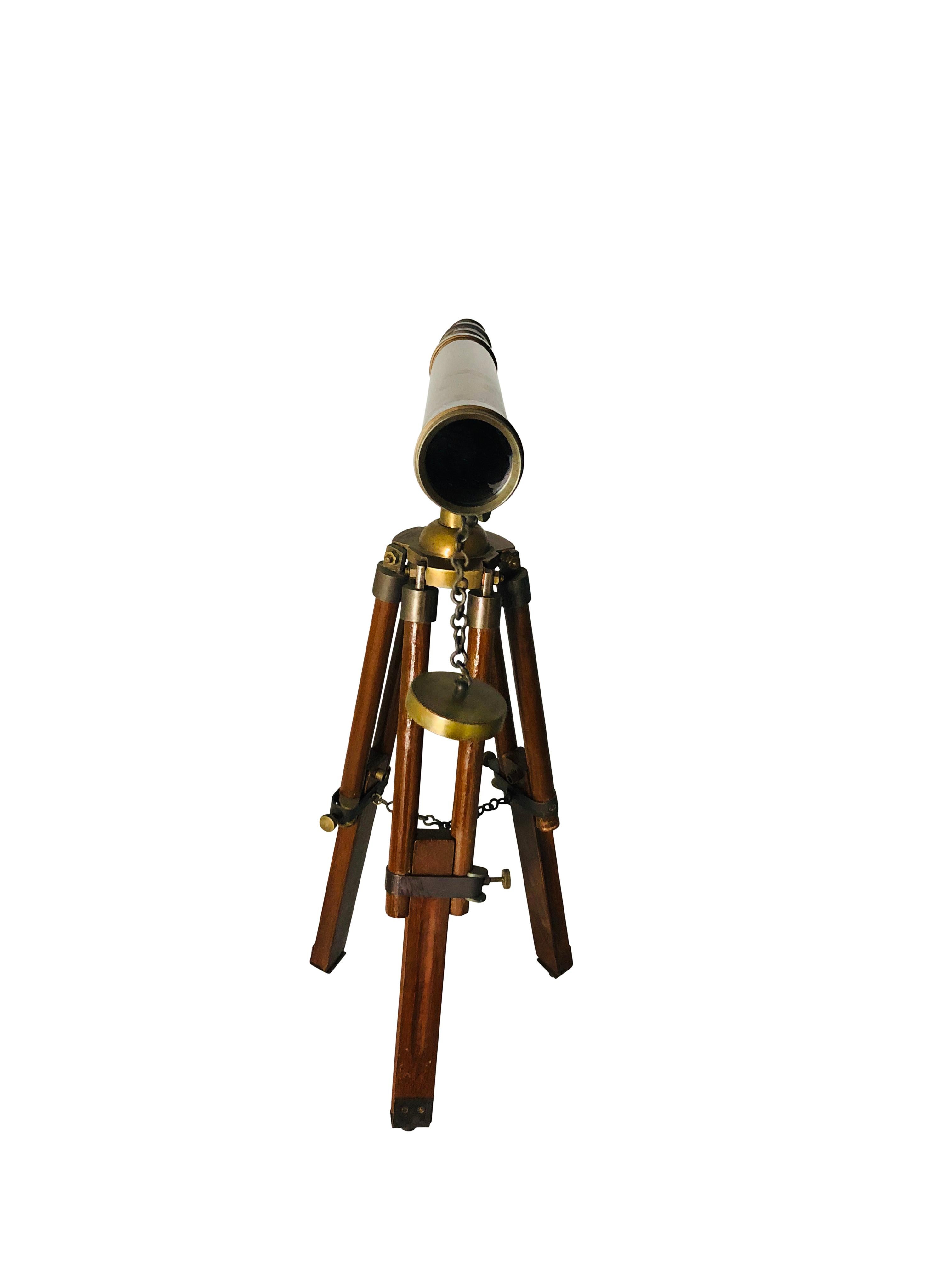 English Brass Telescope, 20th Century For Sale 8